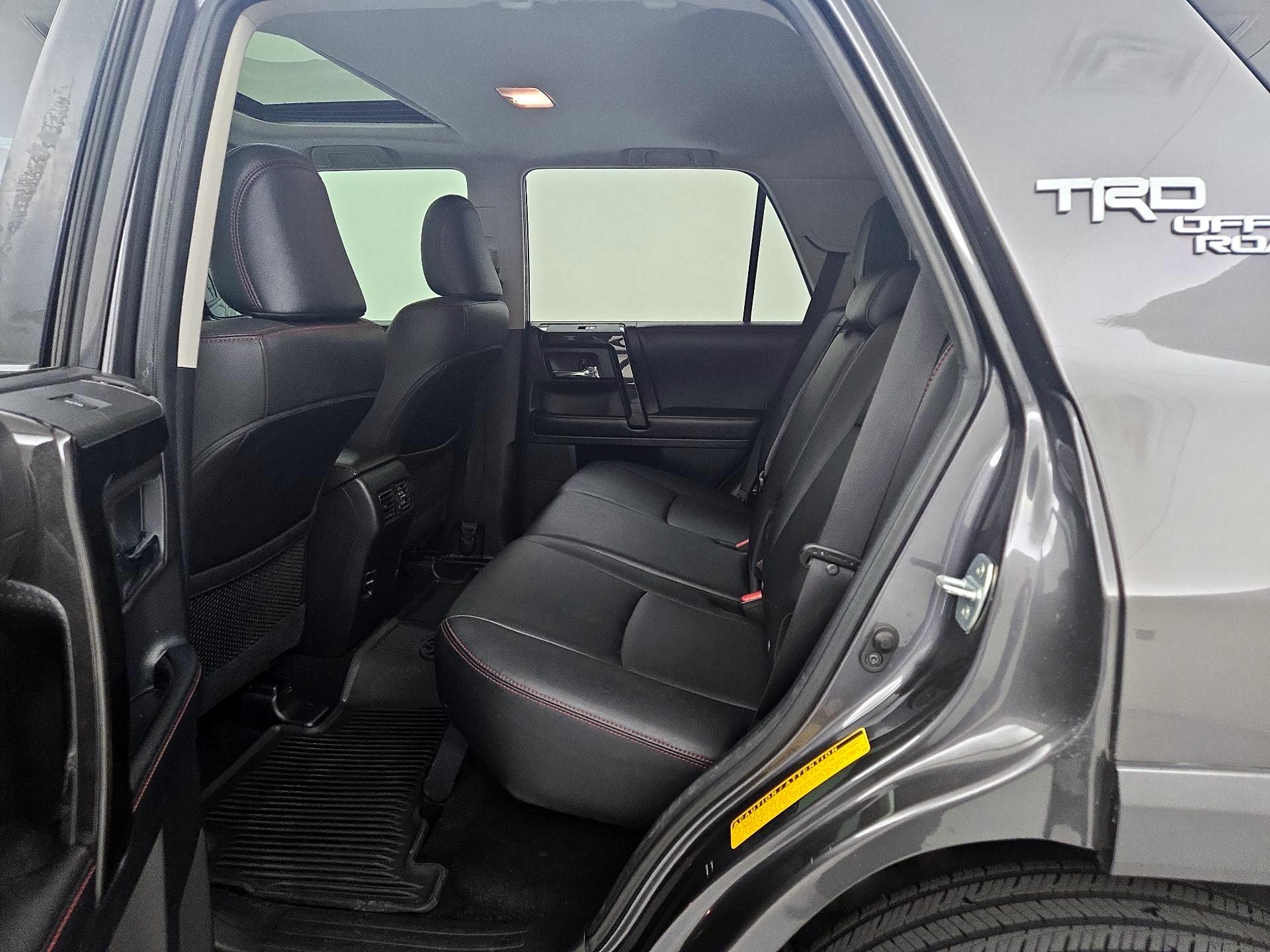 Thumbnail: 2019 Toyota 4Runner - 20