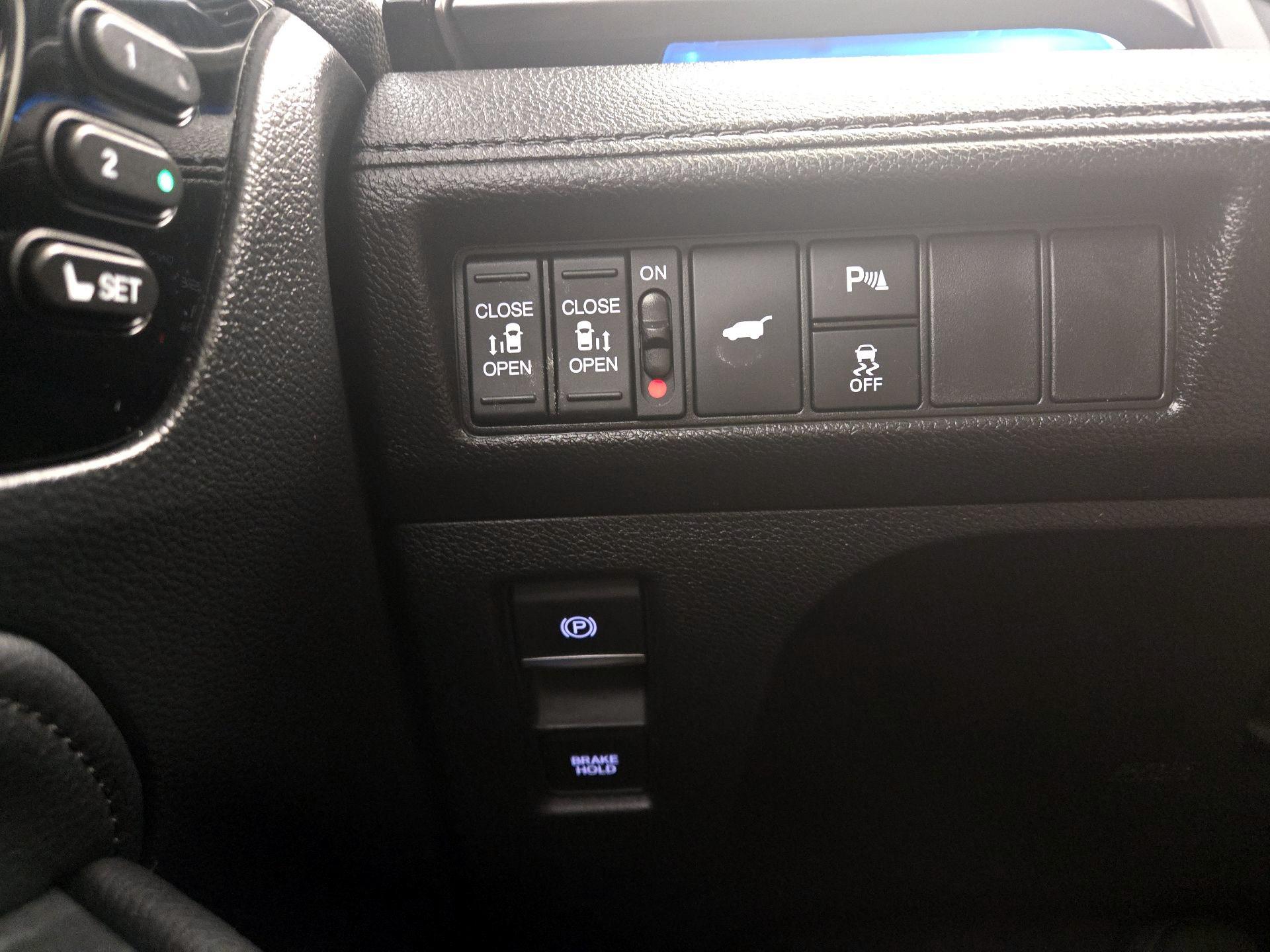 Thumbnail: 2025 Honda Odyssey - 13