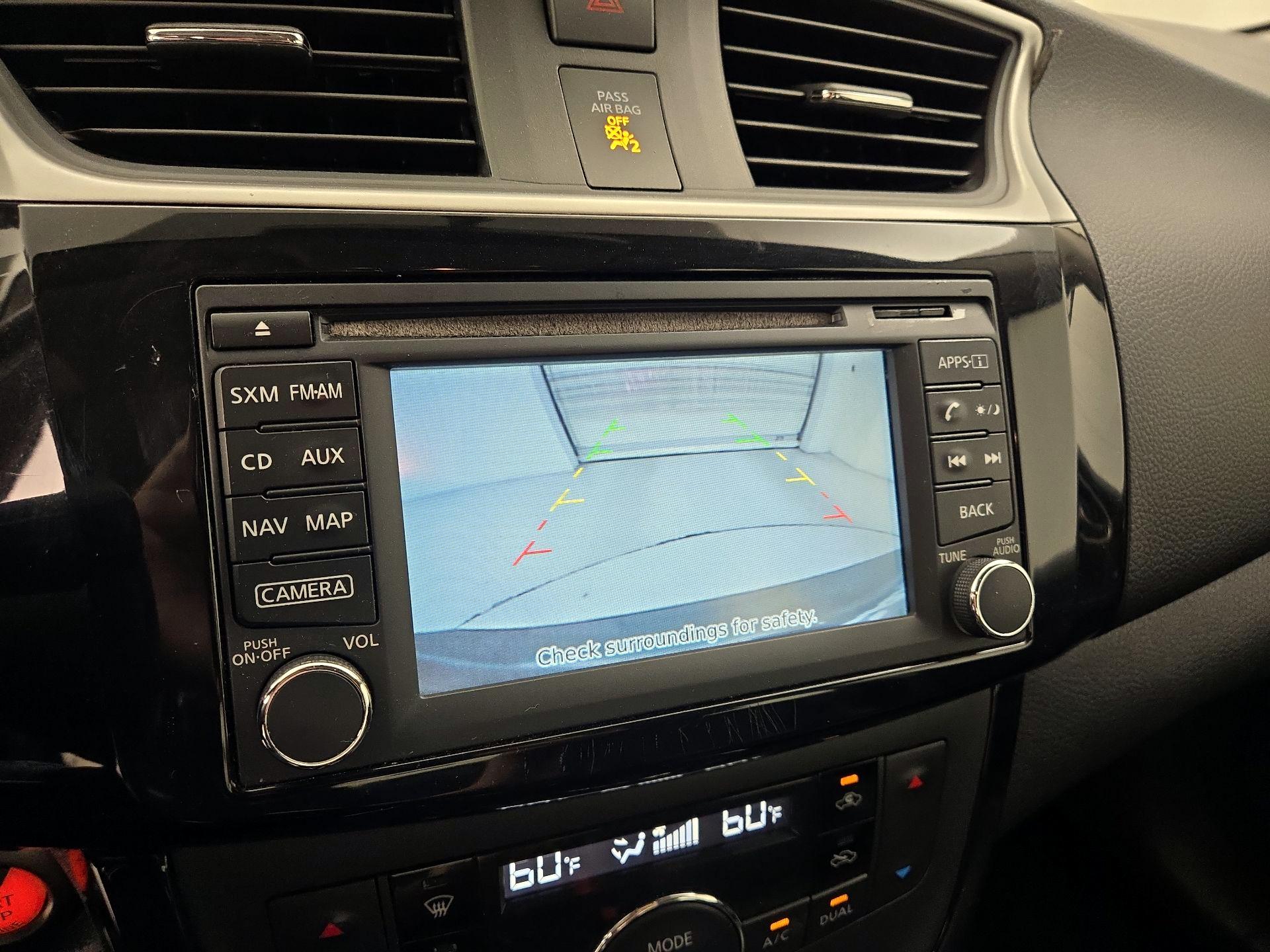 Thumbnail: 2016 Nissan Sentra - 15