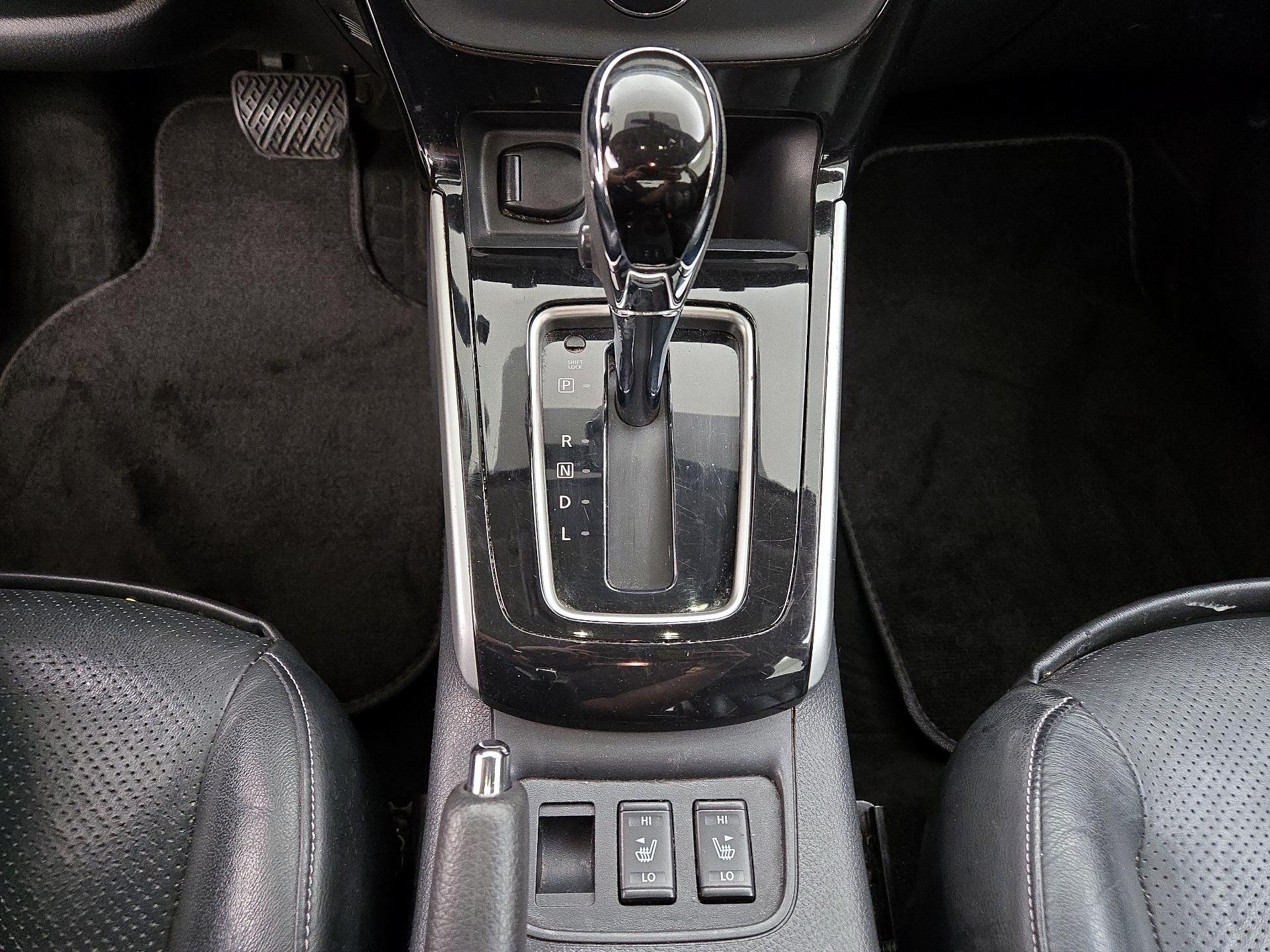 Thumbnail: 2016 Nissan Sentra - 18