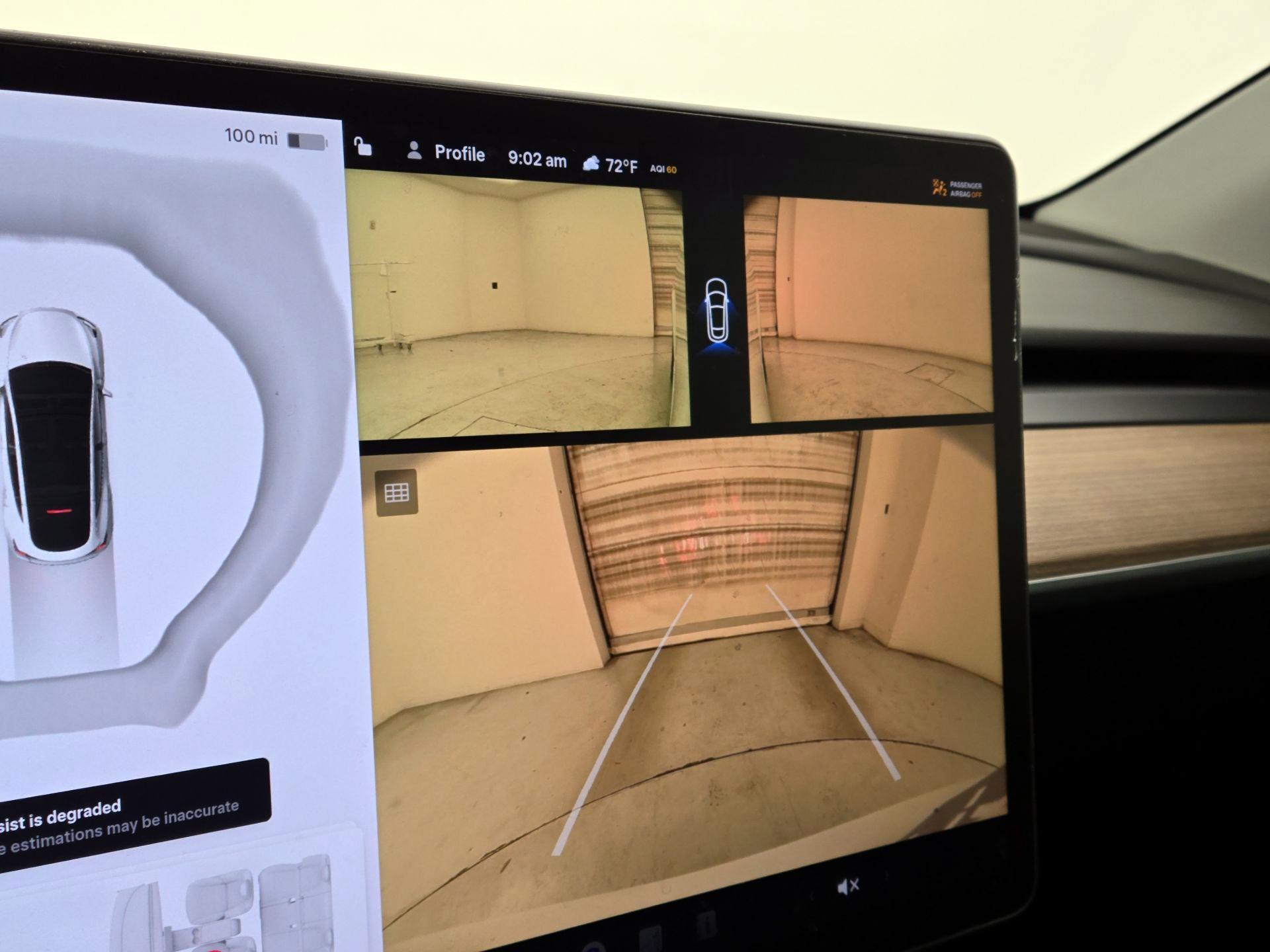 Thumbnail: 2025 Tesla Model Y - 14