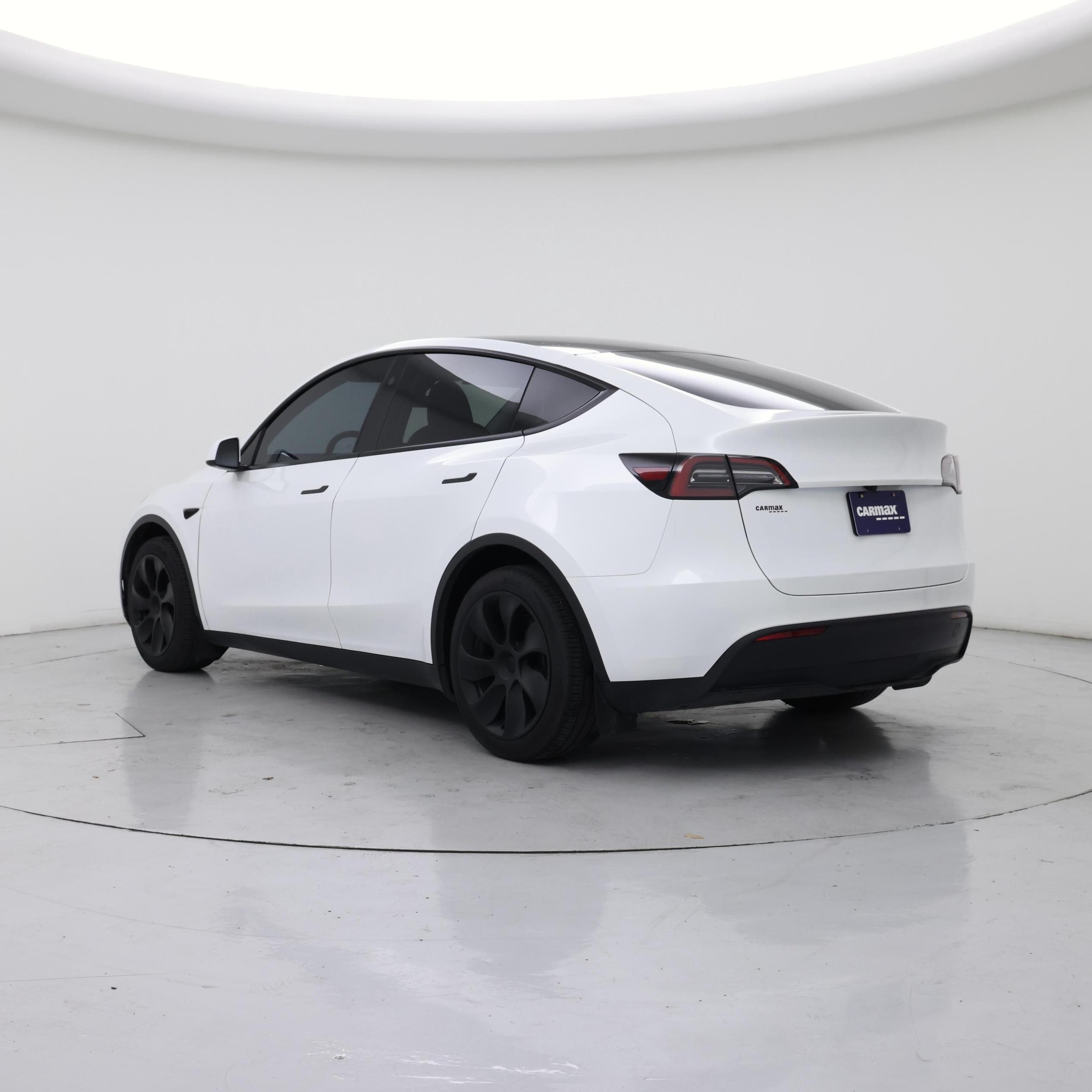 Thumbnail: 2025 Tesla Model Y - 2