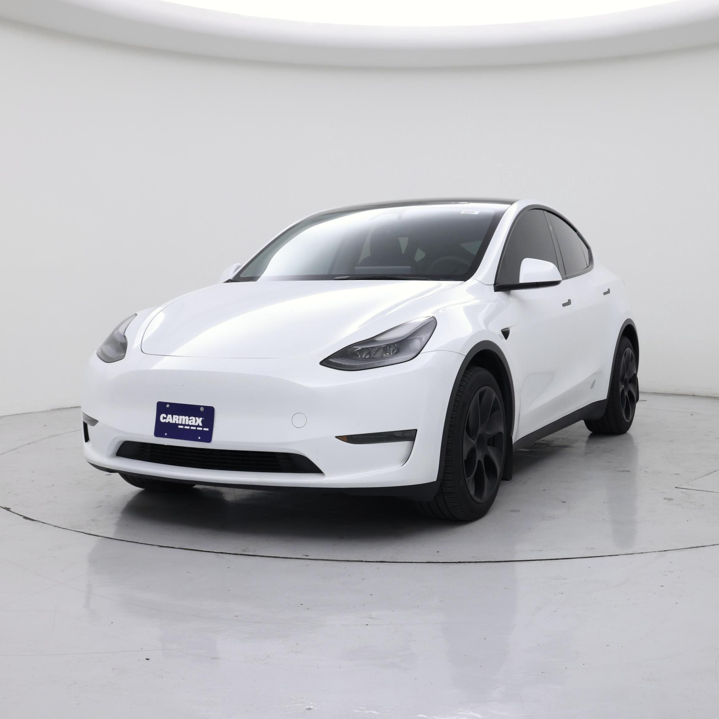 Thumbnail: 2025 Tesla Model Y - 4