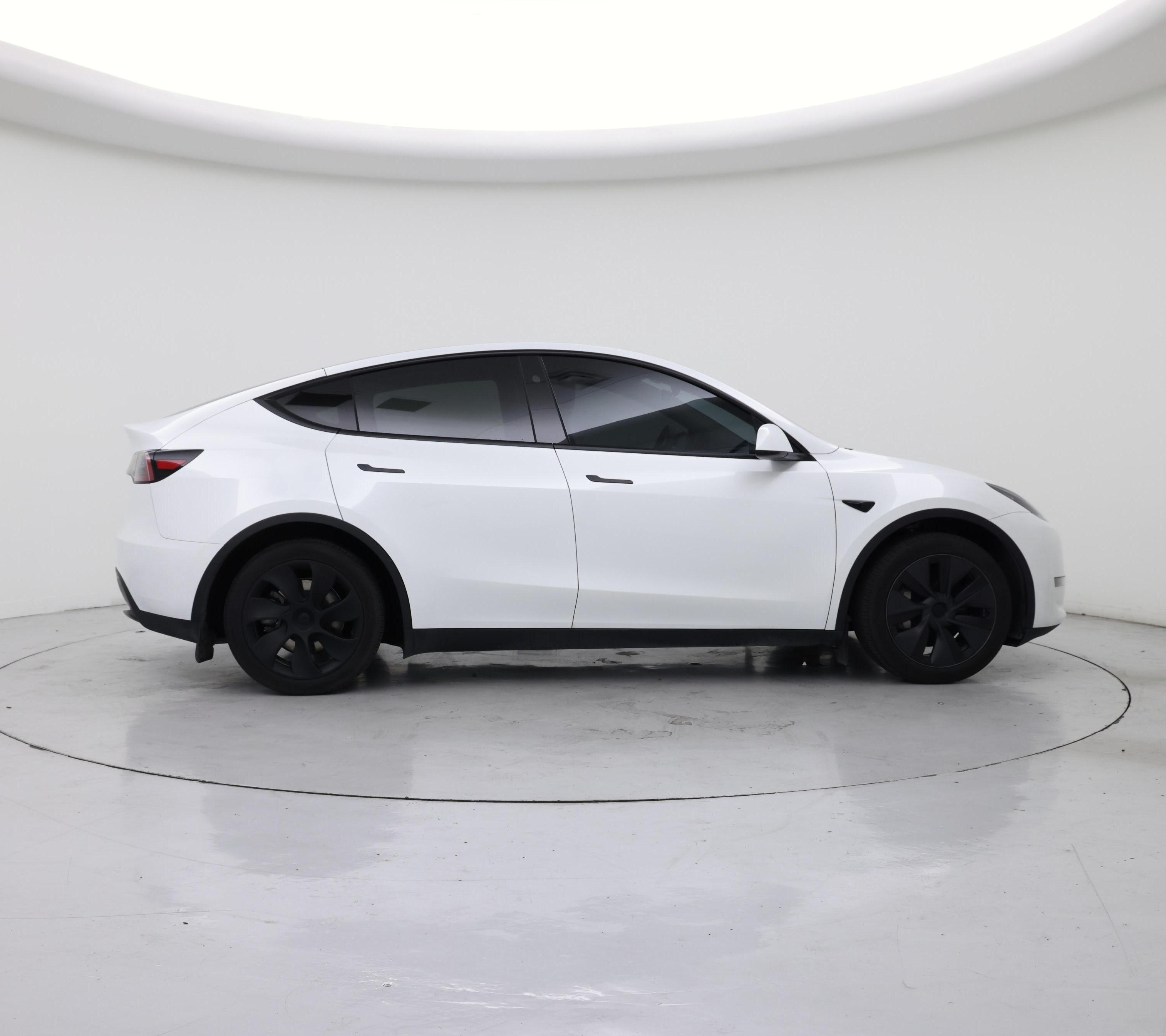 Thumbnail: 2025 Tesla Model Y - 7