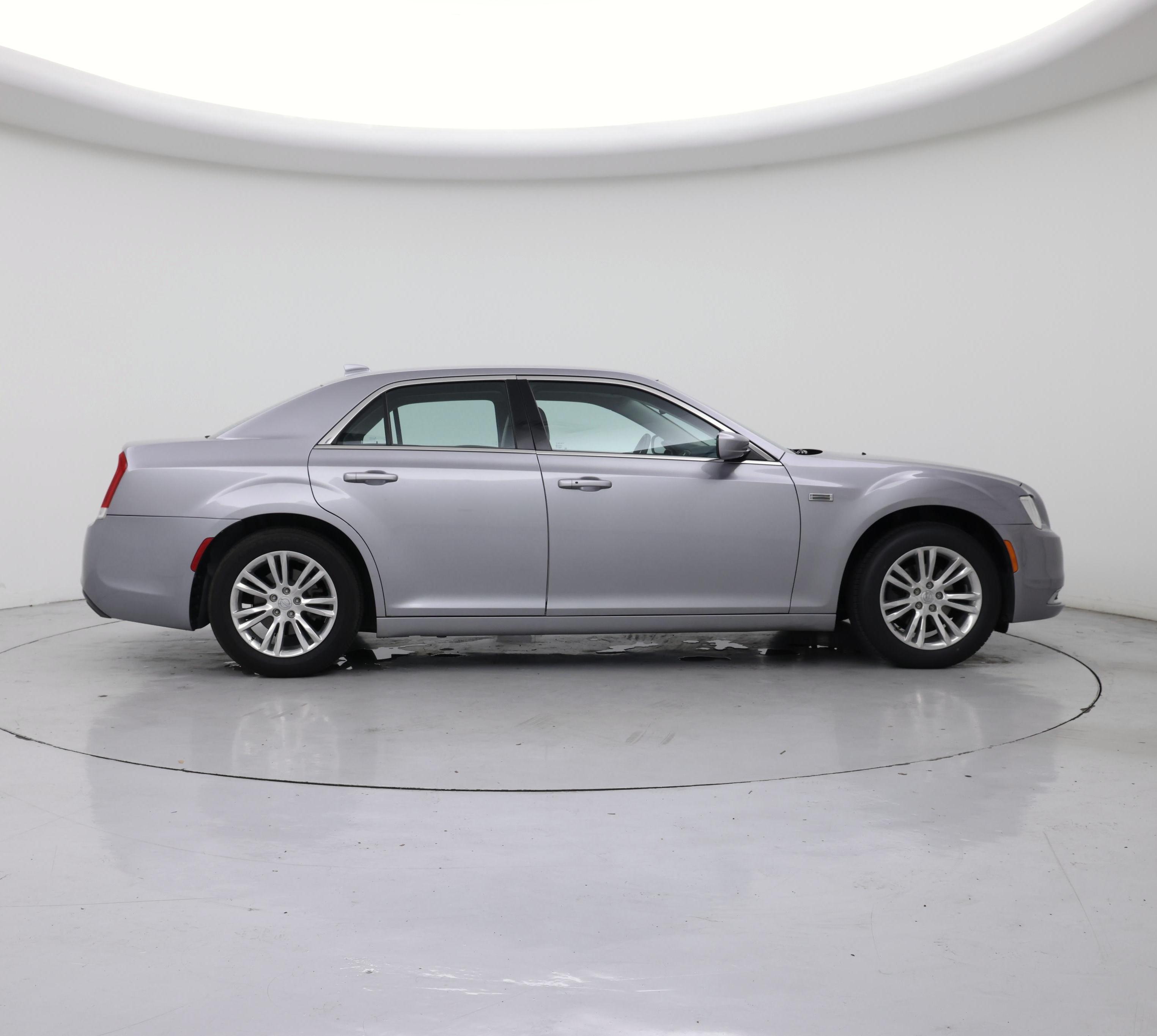 Thumbnail: 2016 Chrysler 300 - 7