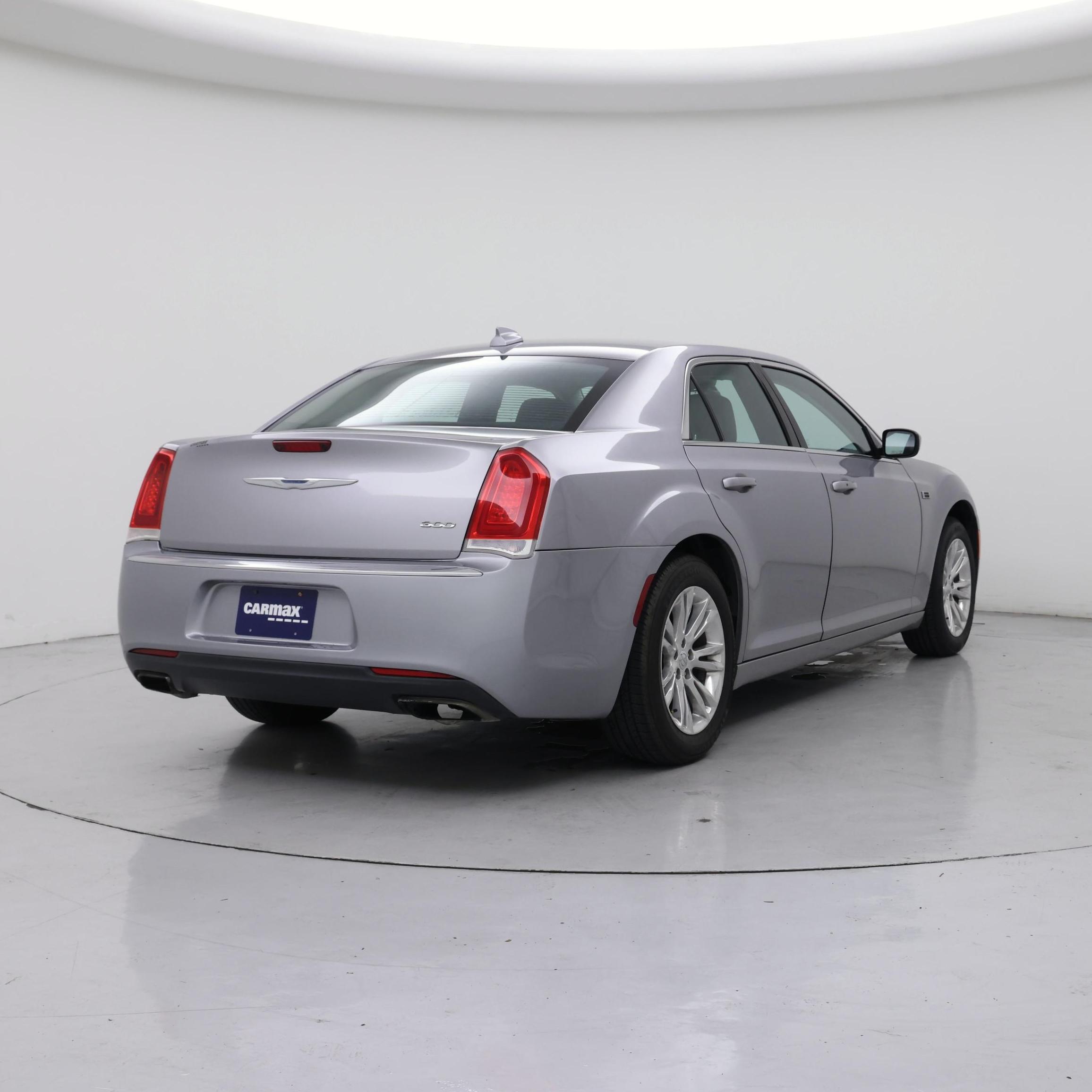 Thumbnail: 2016 Chrysler 300 - 8