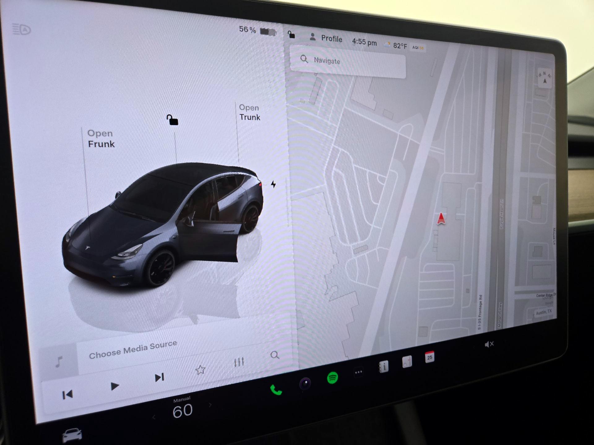 Thumbnail: 2023 Tesla Model Y - 13