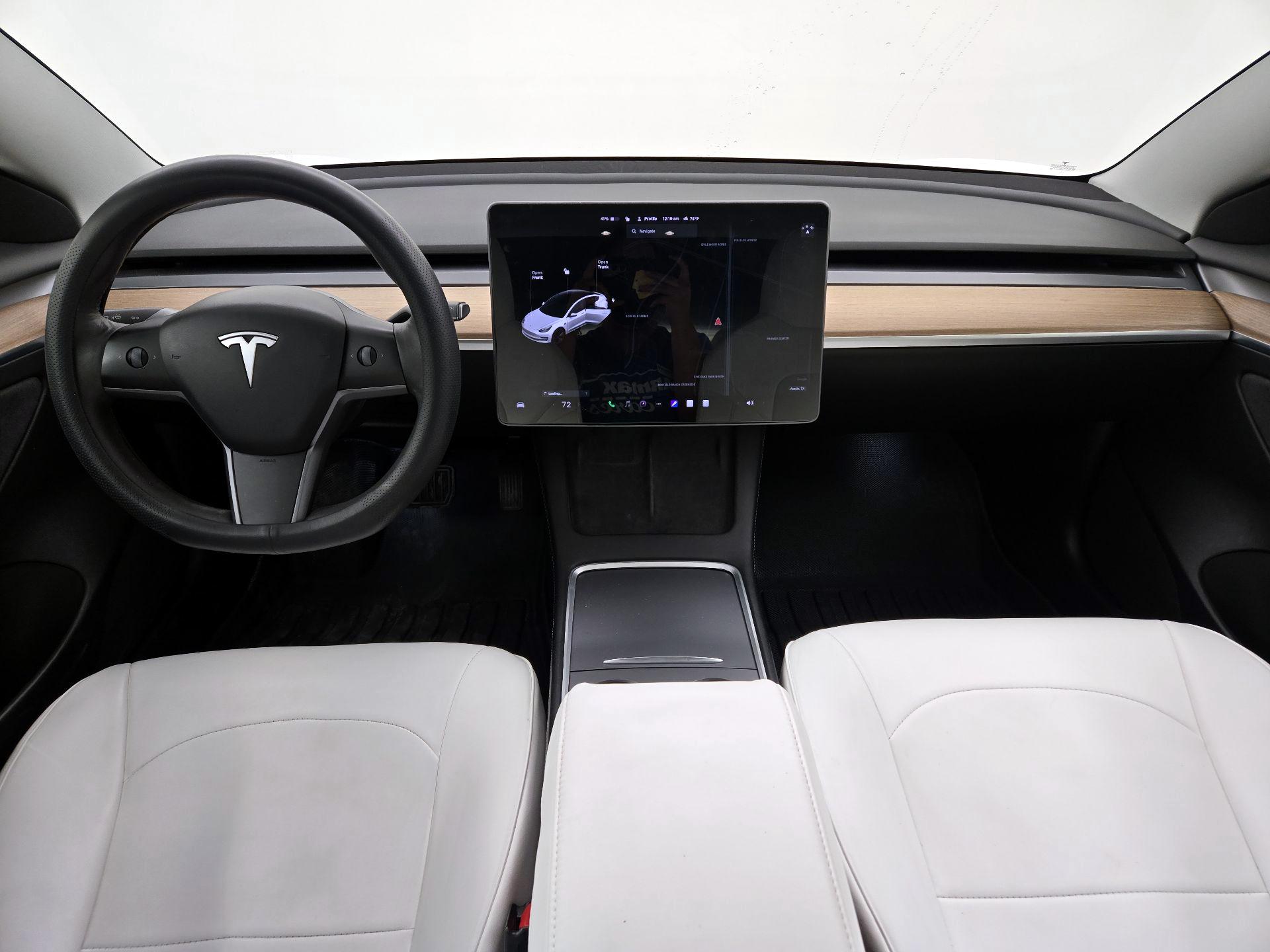 Thumbnail: 2021 Tesla Model 3 - 9