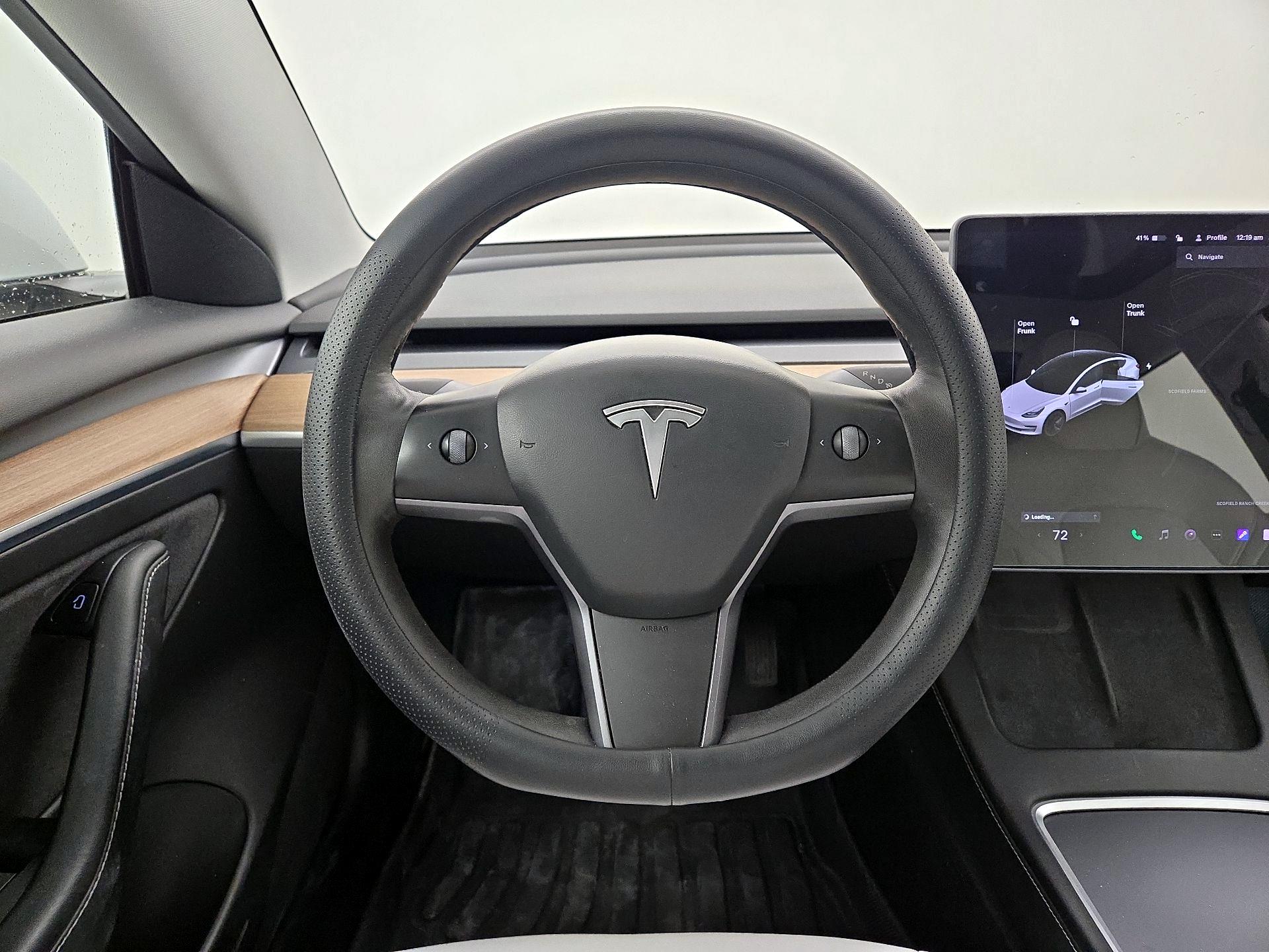 Thumbnail: 2021 Tesla Model 3 - 10