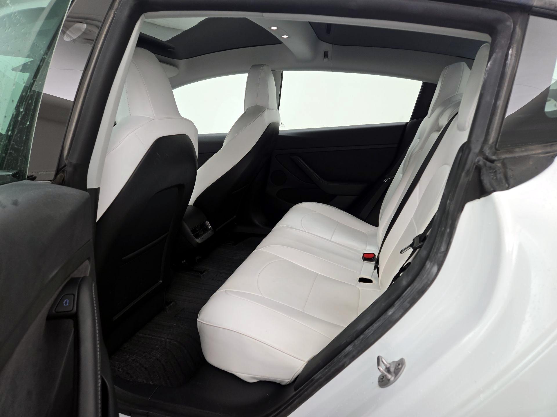 Thumbnail: 2021 Tesla Model 3 - 19