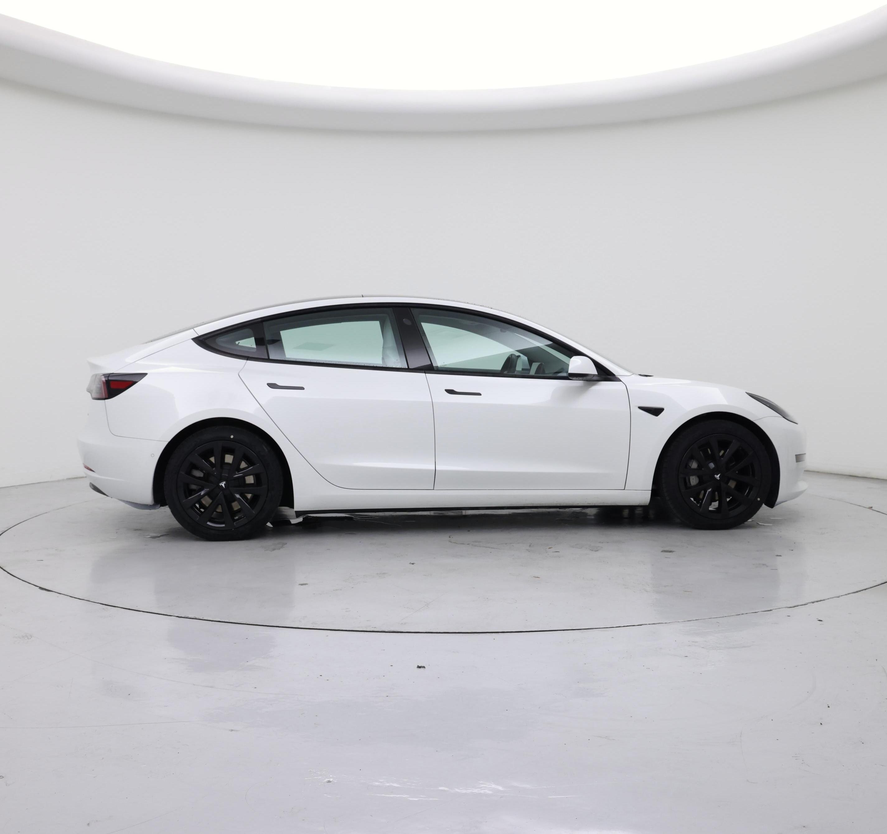 Thumbnail: 2021 Tesla Model 3 - 7