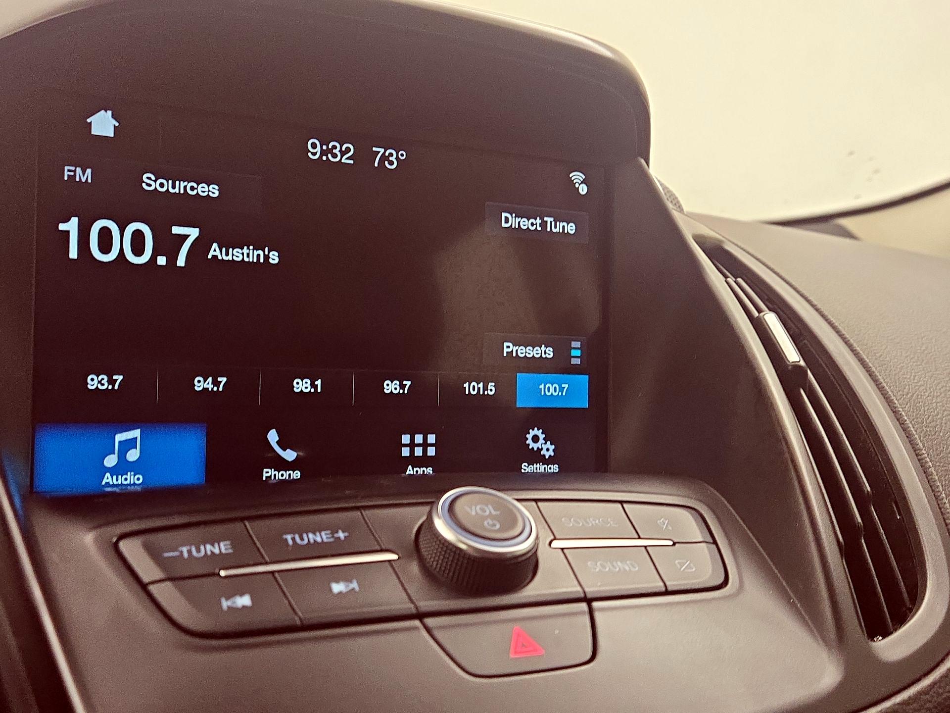 Thumbnail: 2019 Ford Escape - 15