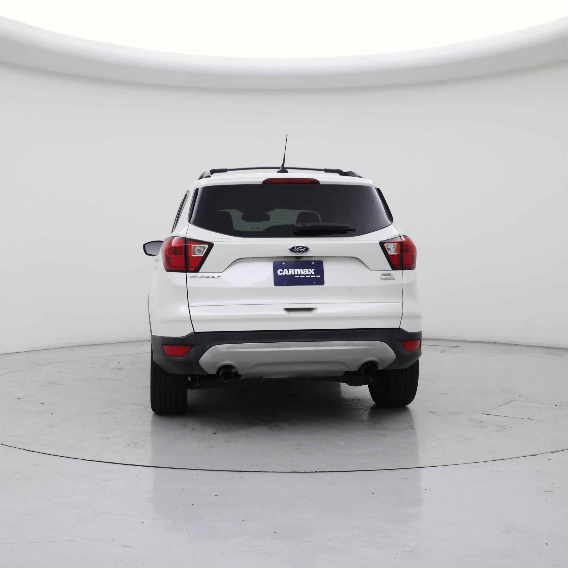 Thumbnail: 2019 Ford Escape - 6