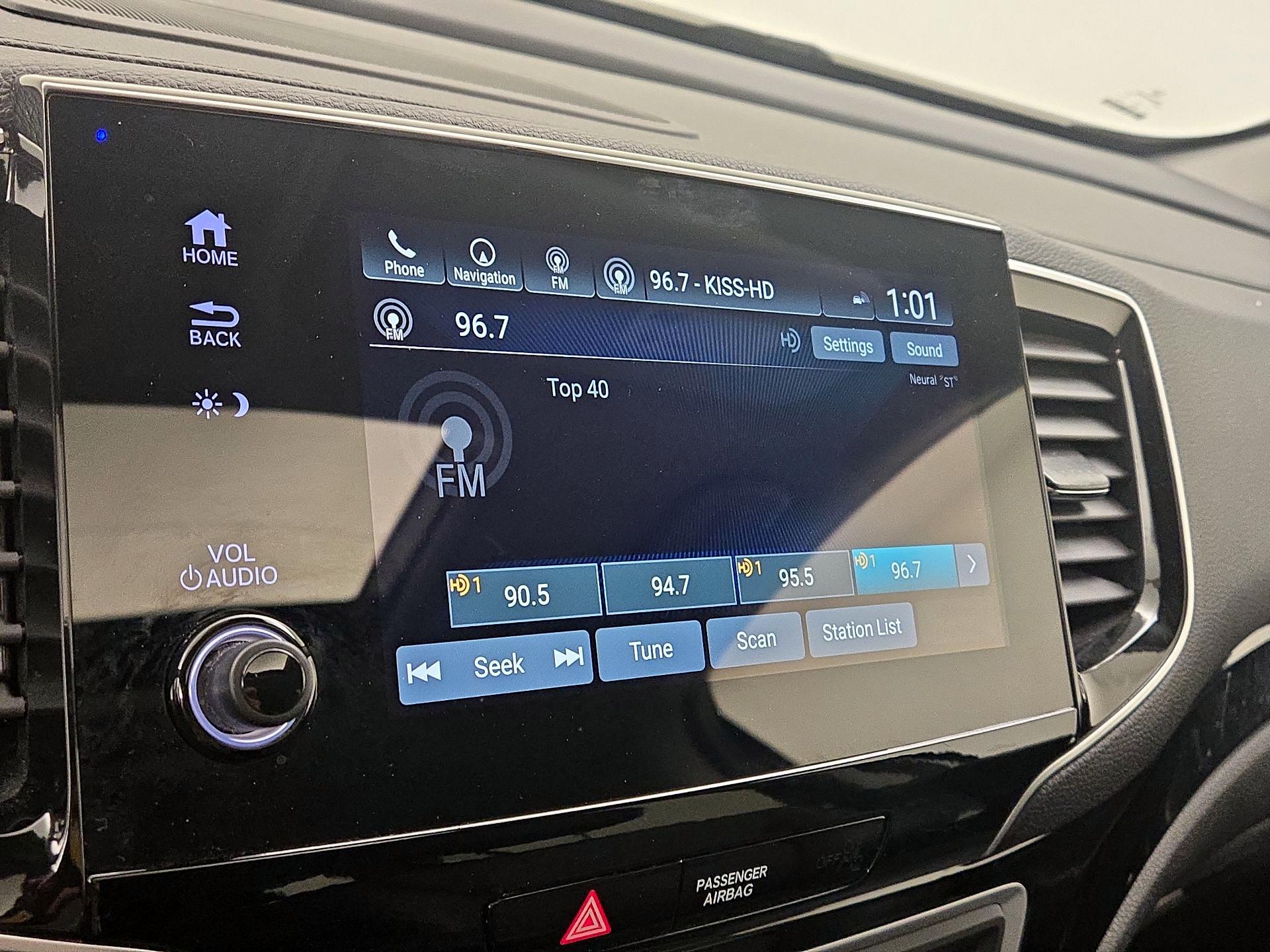 Thumbnail: 2020 Honda Pilot - 16