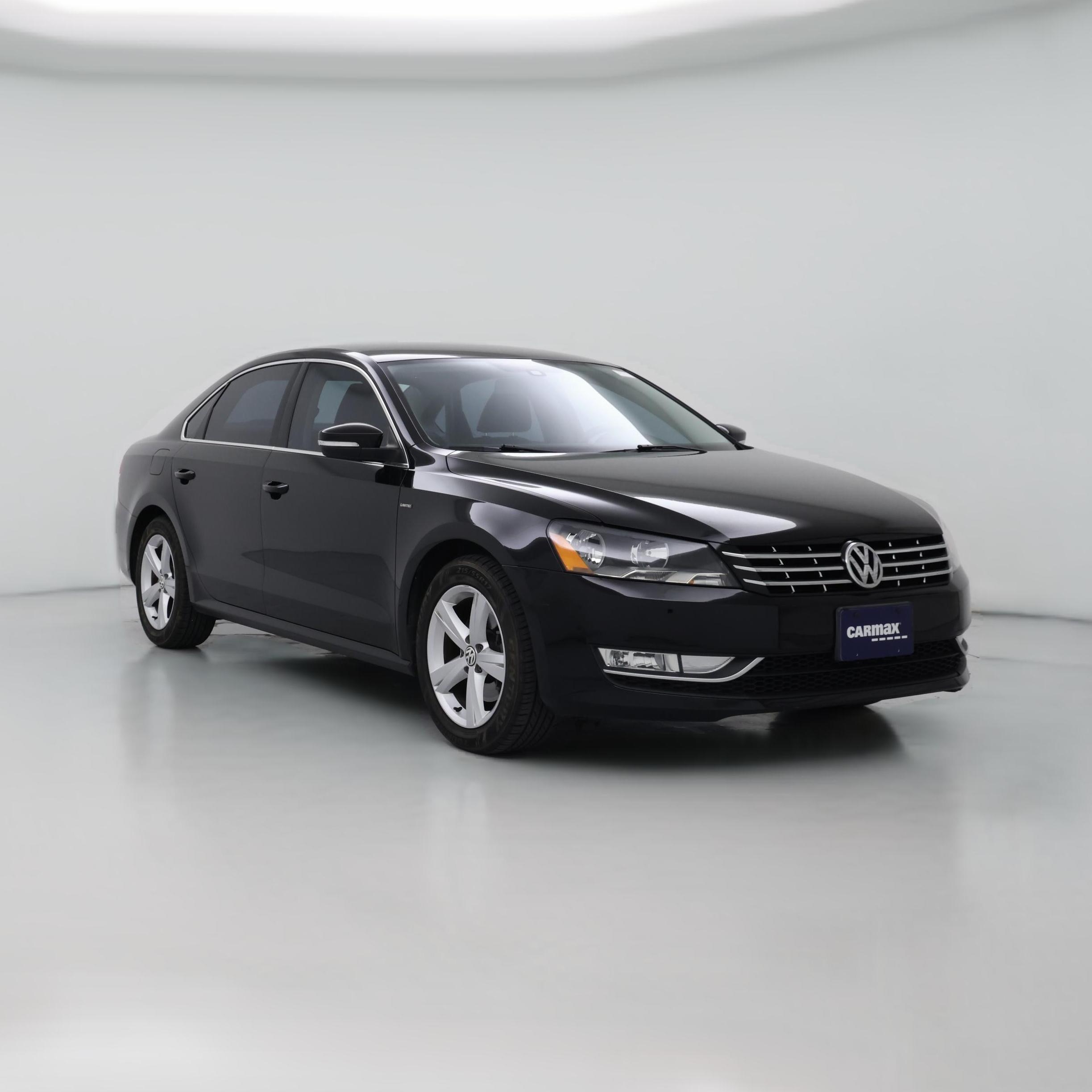 Thumbnail: 2015 Volkswagen Passat - 1