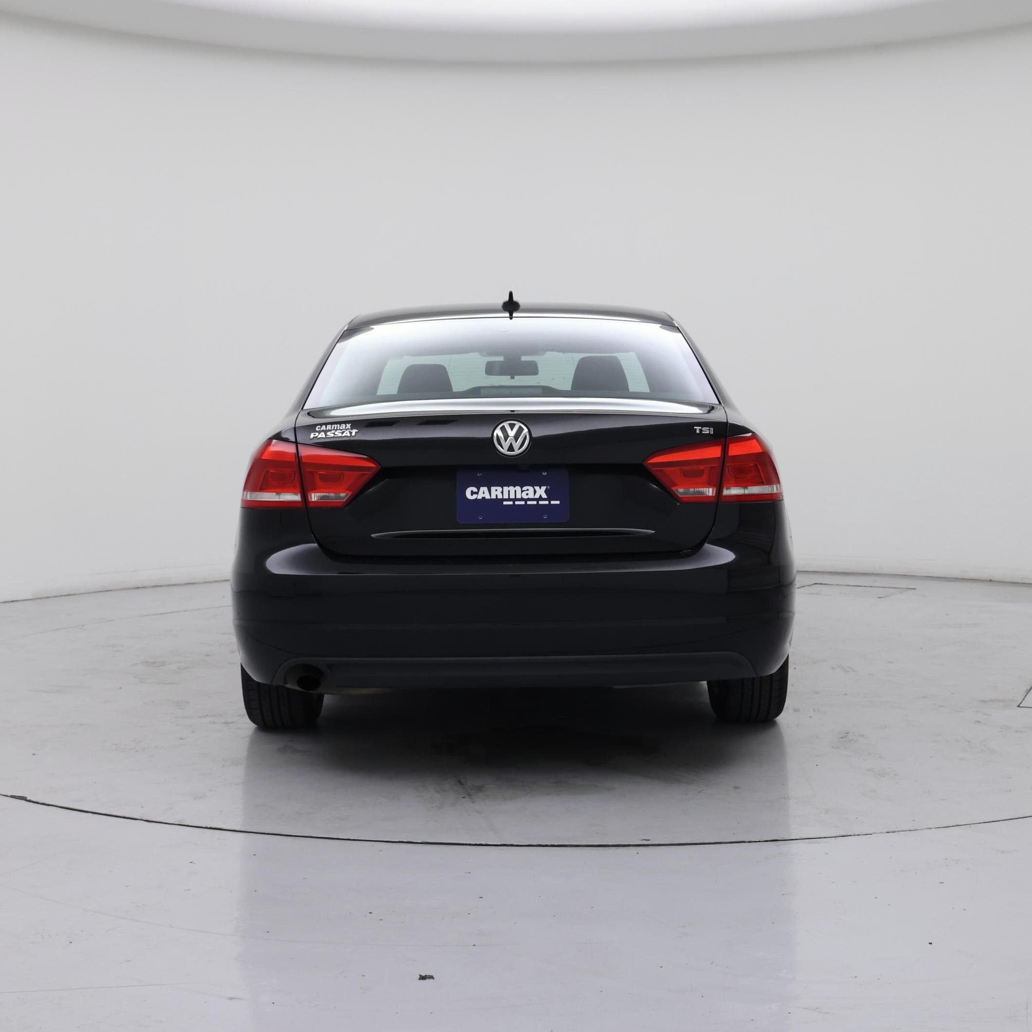 Thumbnail: 2015 Volkswagen Passat - 6