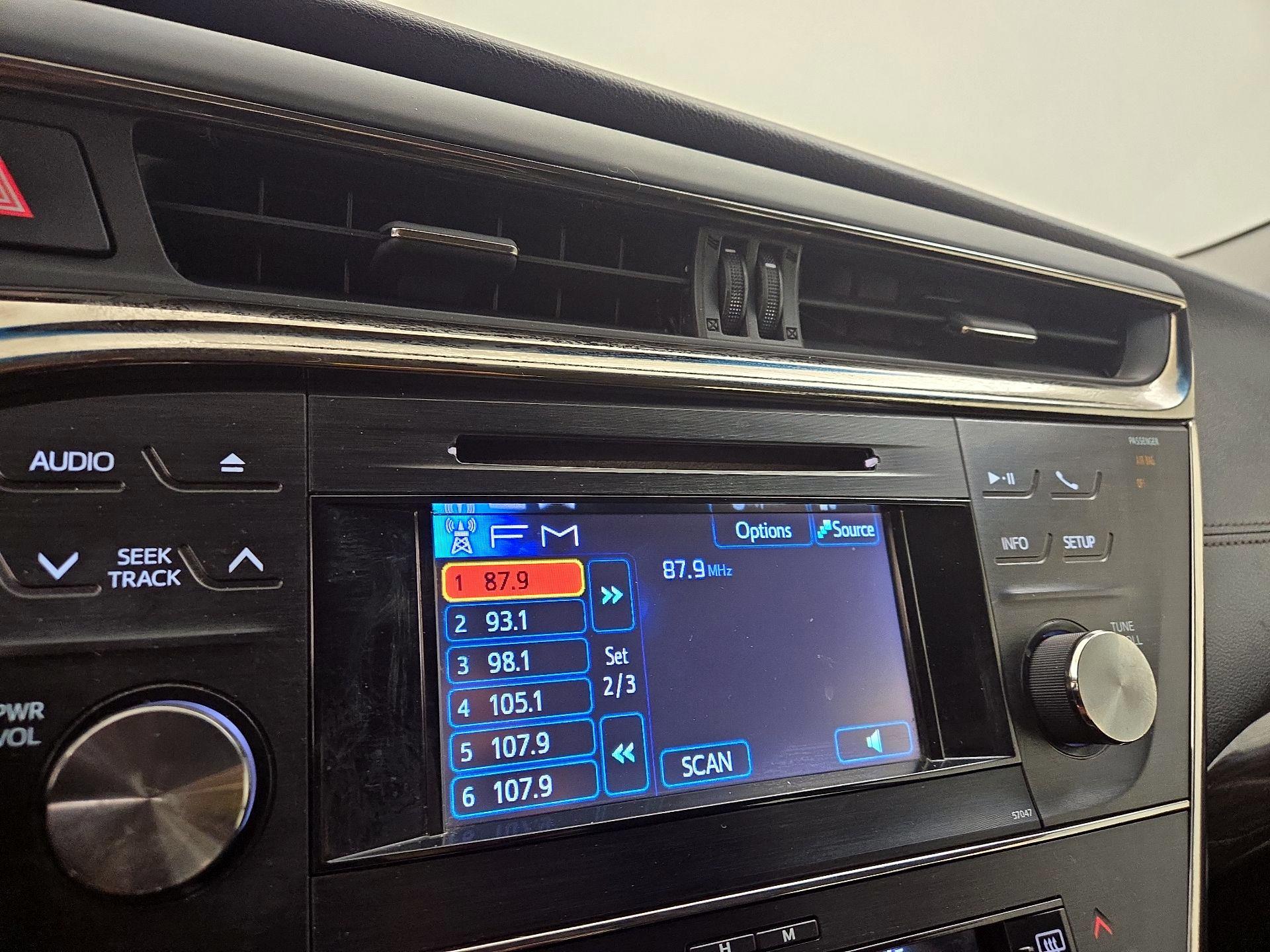 Thumbnail: 2014 Toyota Avalon - 15