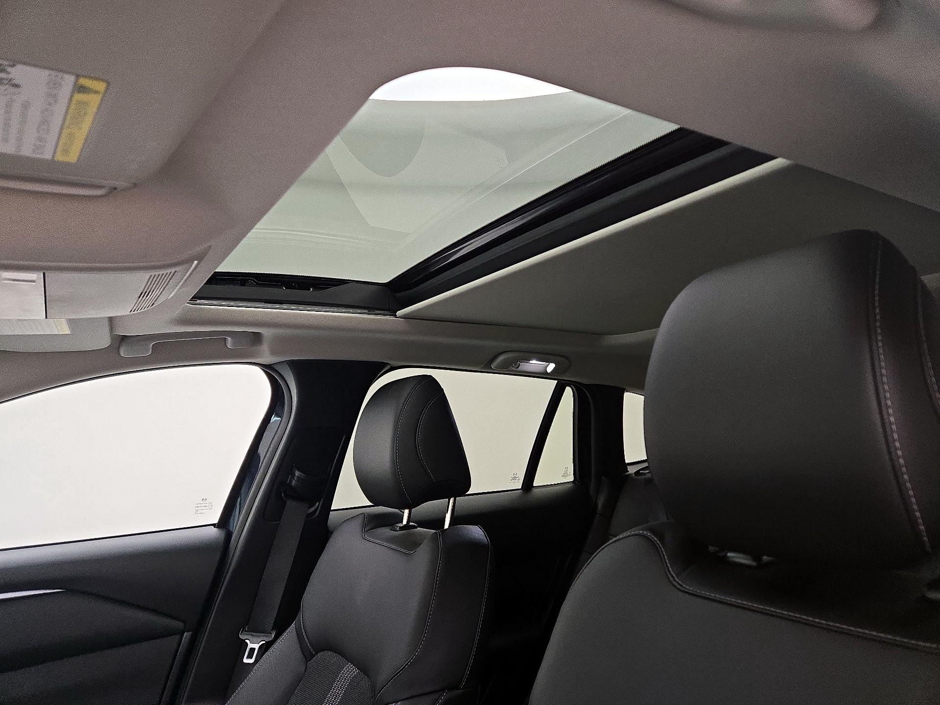 Thumbnail: 2025 Mazda CX-50 - 20