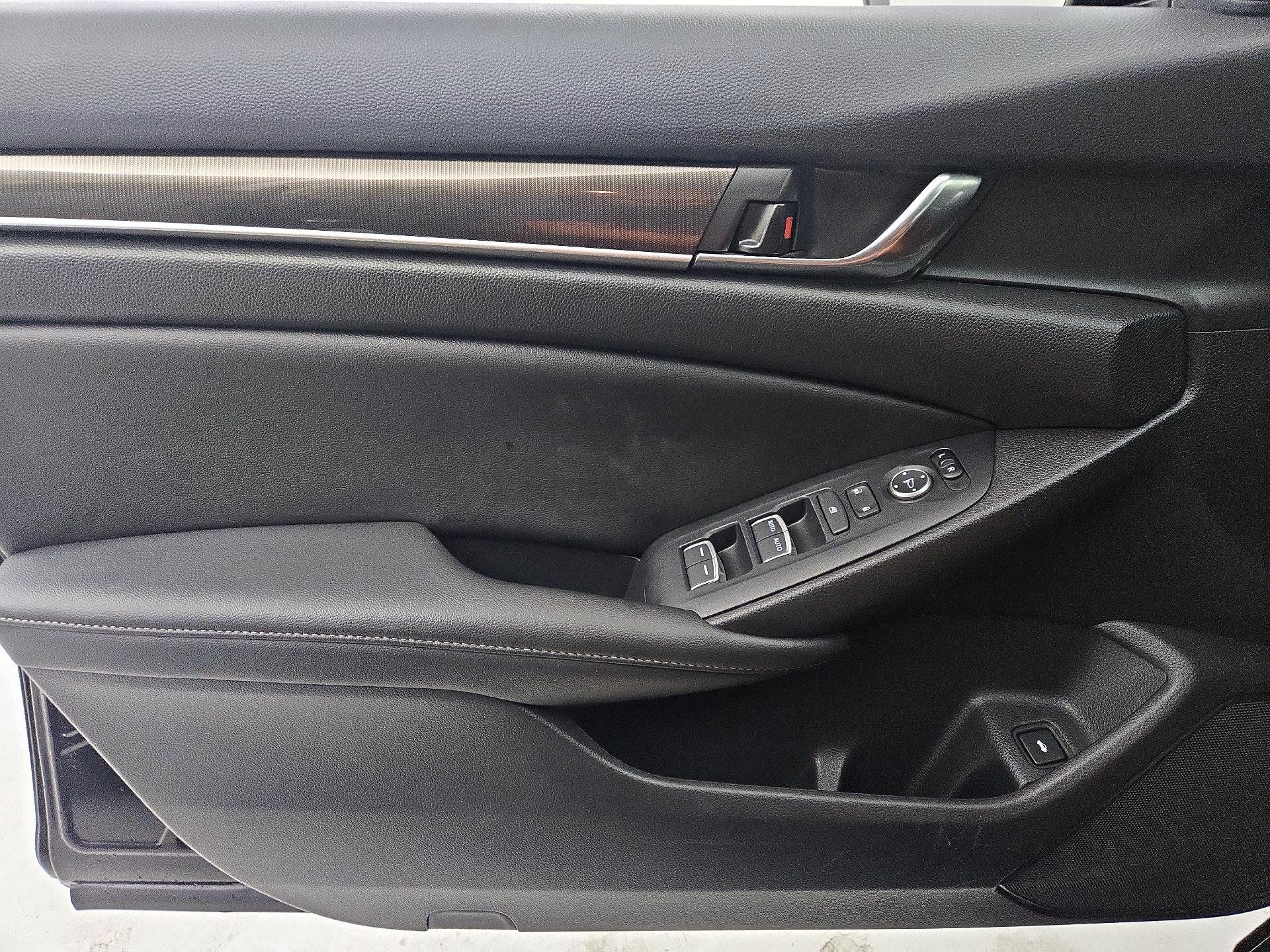 Thumbnail: 2022 Honda Accord - 12