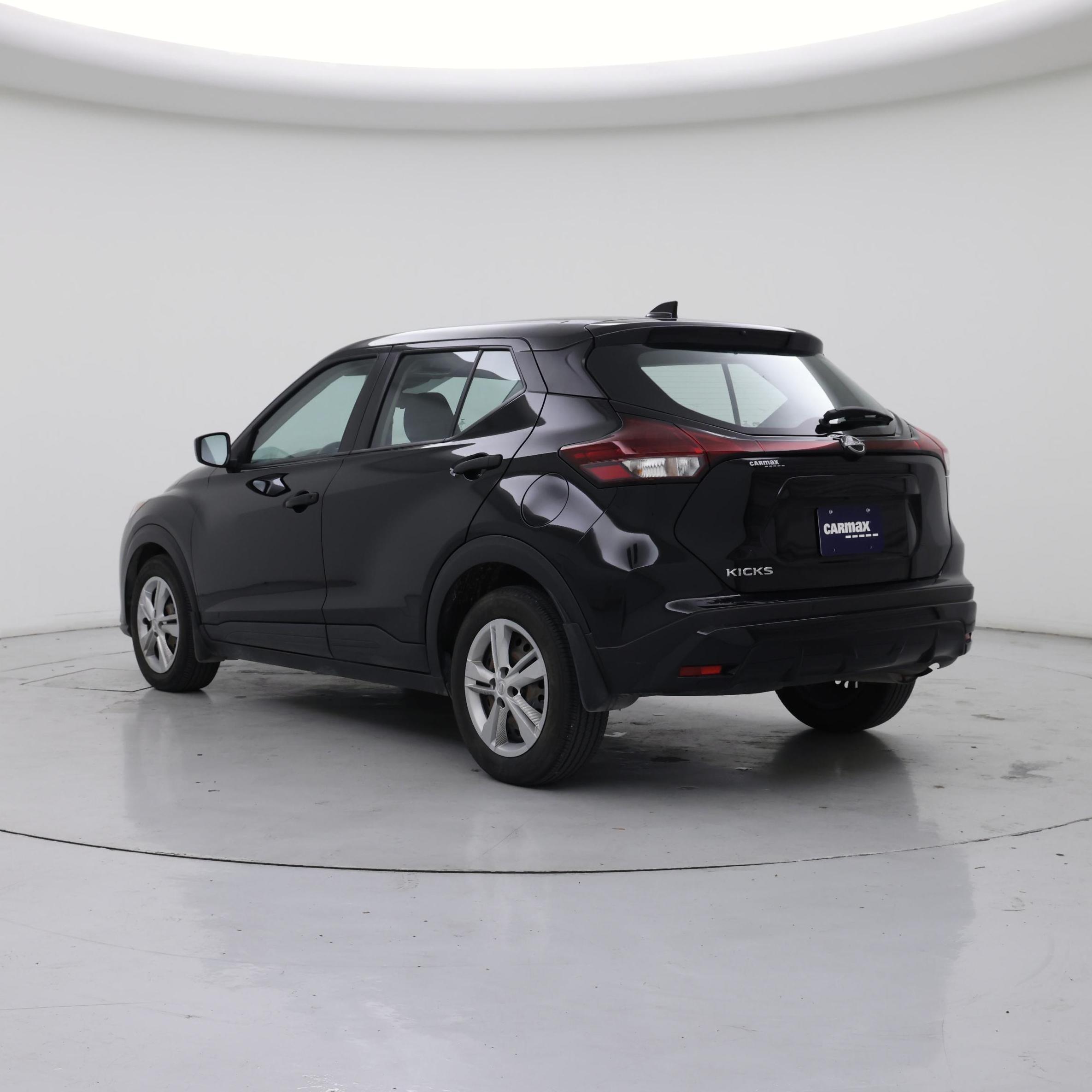 Thumbnail: 2024 Nissan Kicks - 2