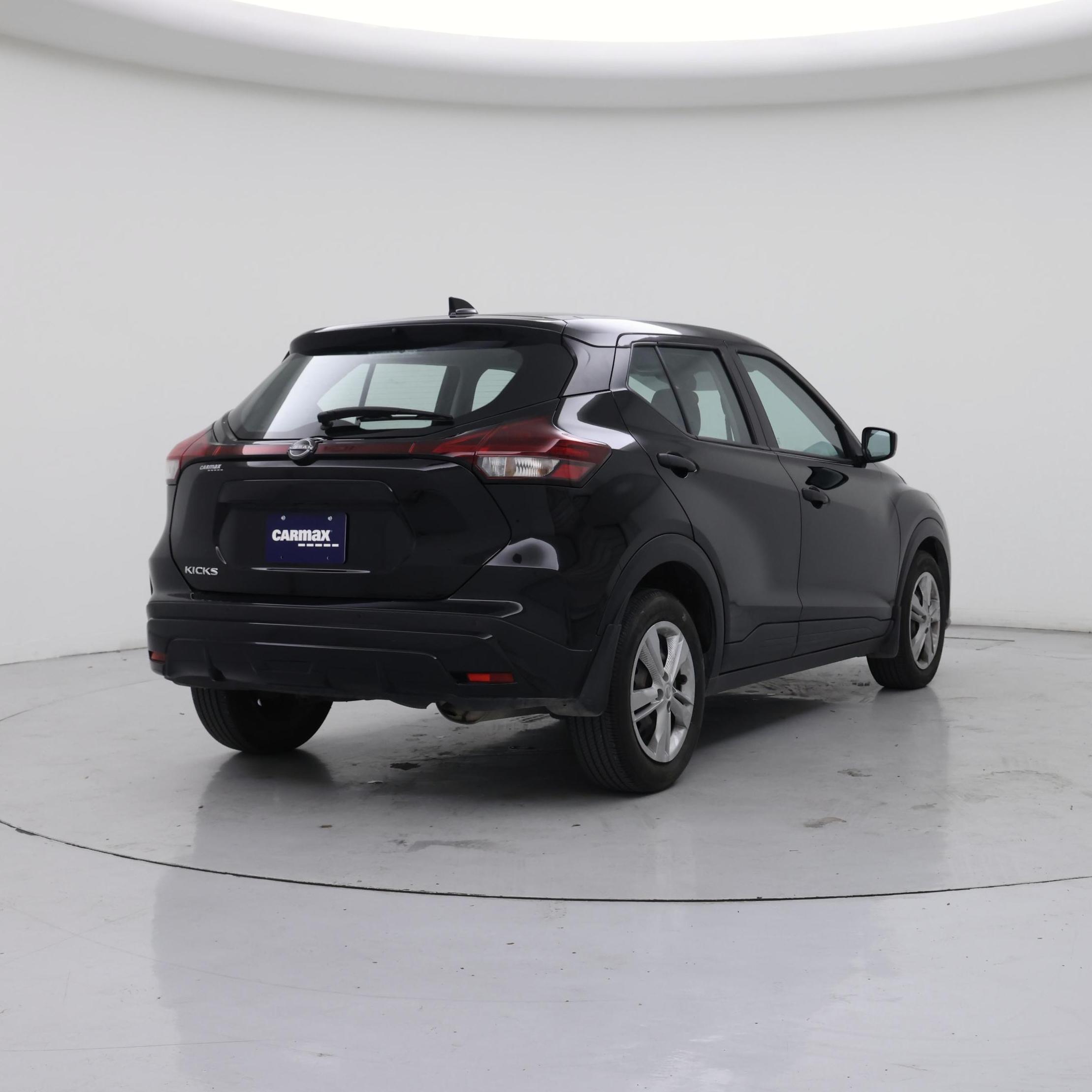 Thumbnail: 2024 Nissan Kicks - 8