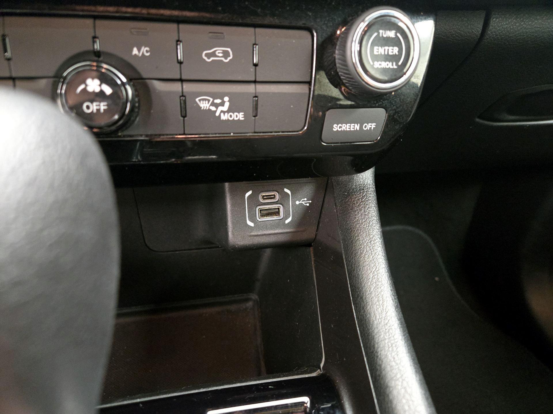 Thumbnail: 2025 Jeep Compass - 18