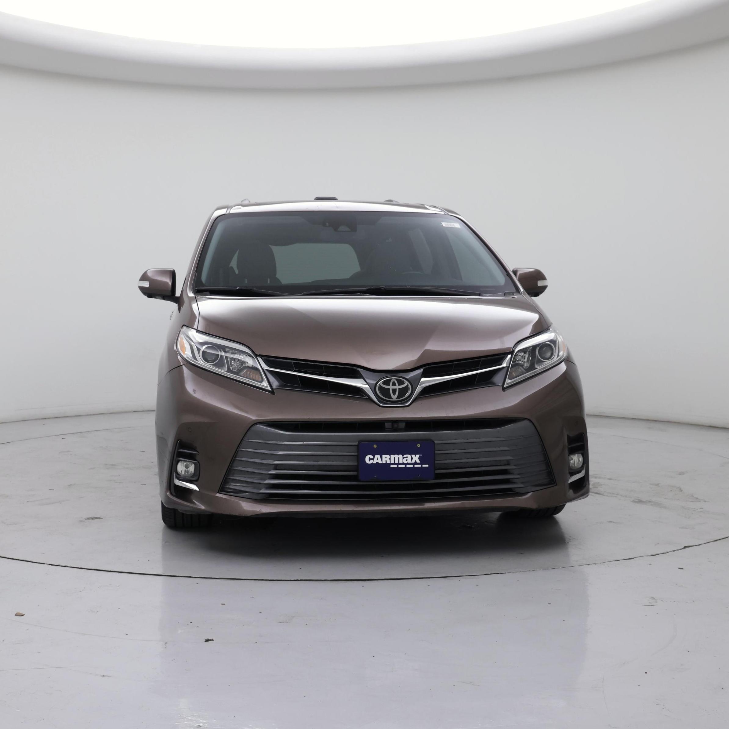 Thumbnail: 2018 Toyota Sienna - 5