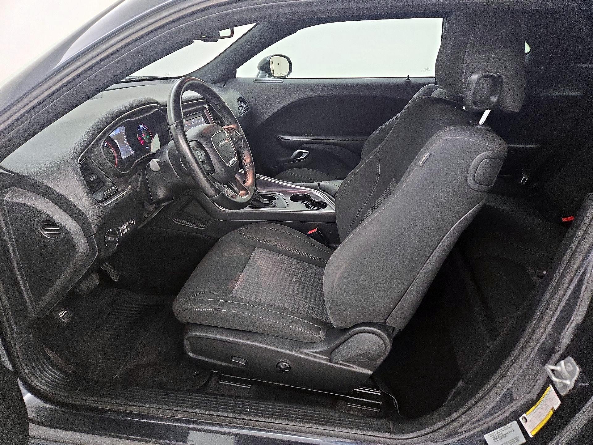 Thumbnail: 2018 Dodge Challenger - 11