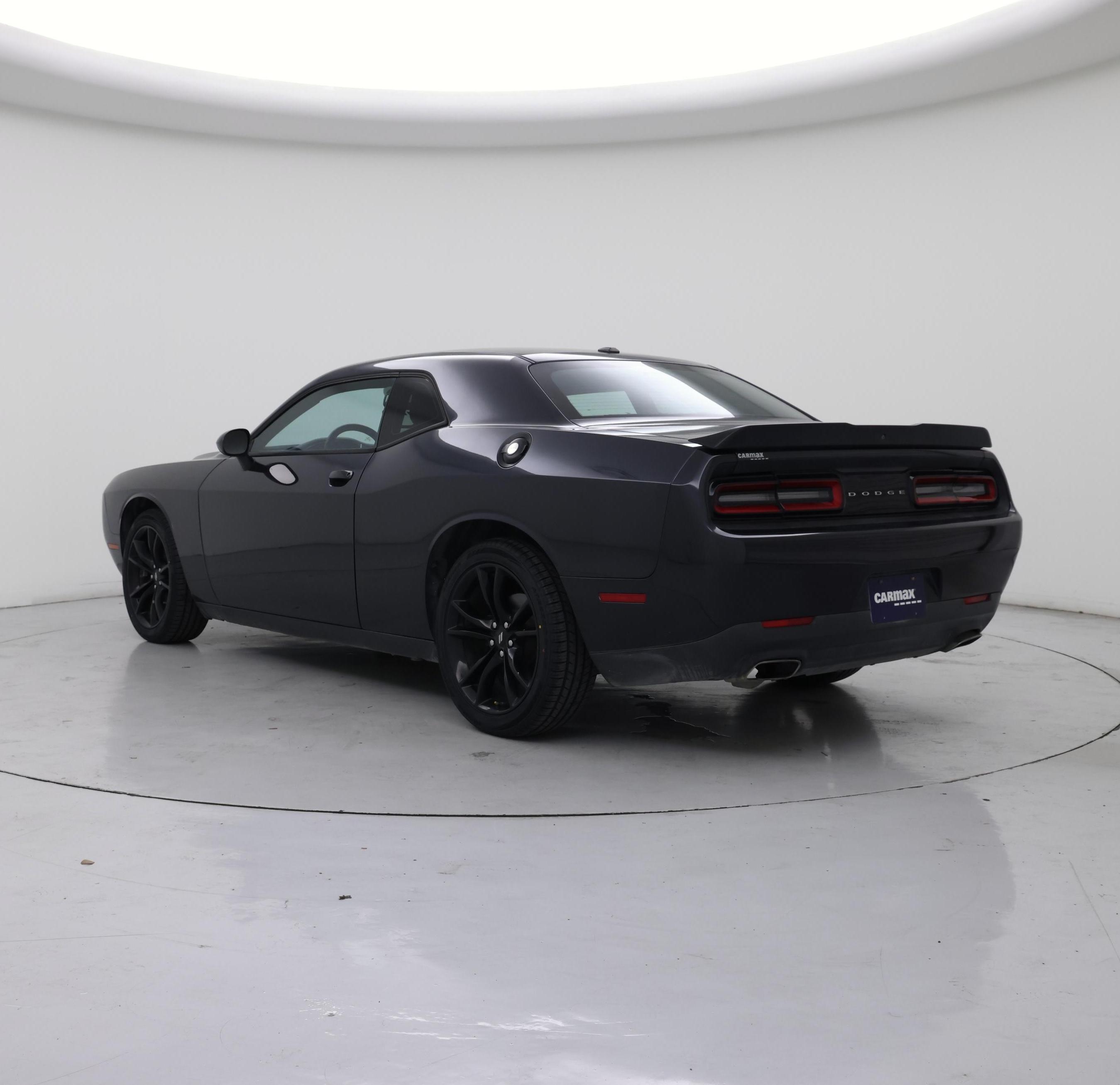 Thumbnail: 2018 Dodge Challenger - 2