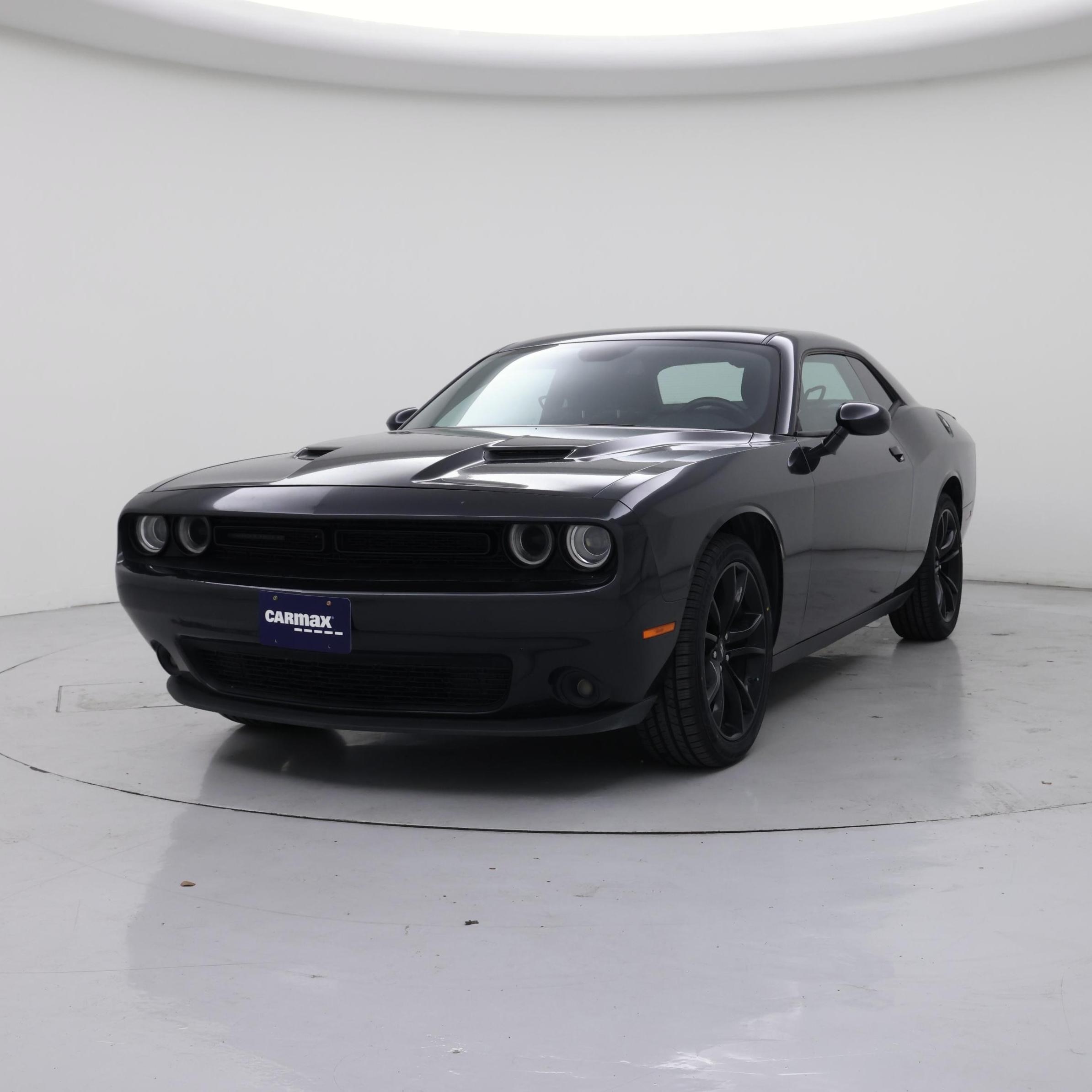 Thumbnail: 2018 Dodge Challenger - 4