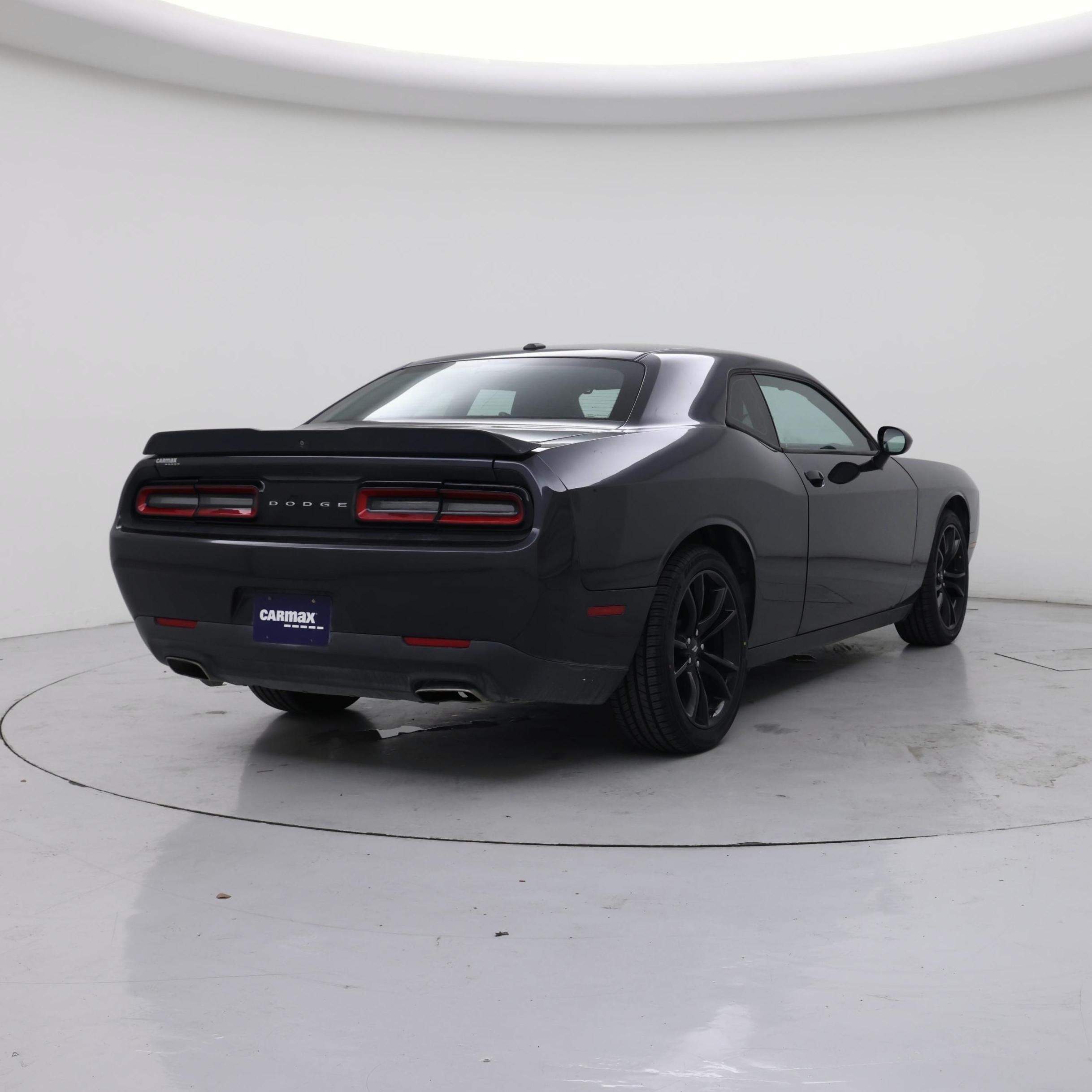 Thumbnail: 2018 Dodge Challenger - 8