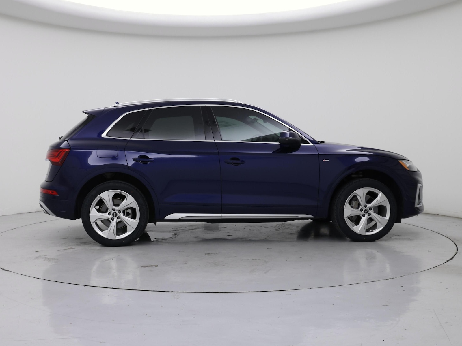 2022 Audi Q5 Premium Plus - Photo 8