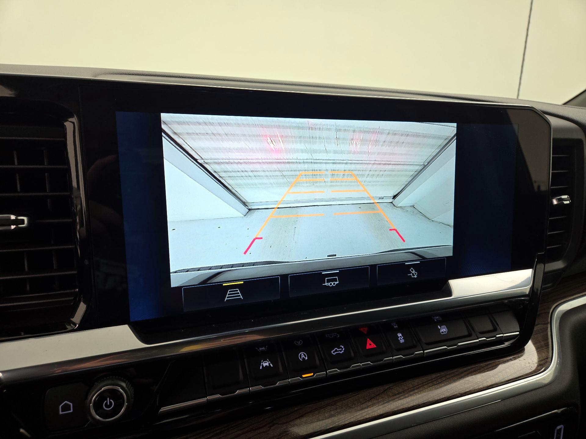 Thumbnail: 2025 Chevrolet Silverado 1500 - 15