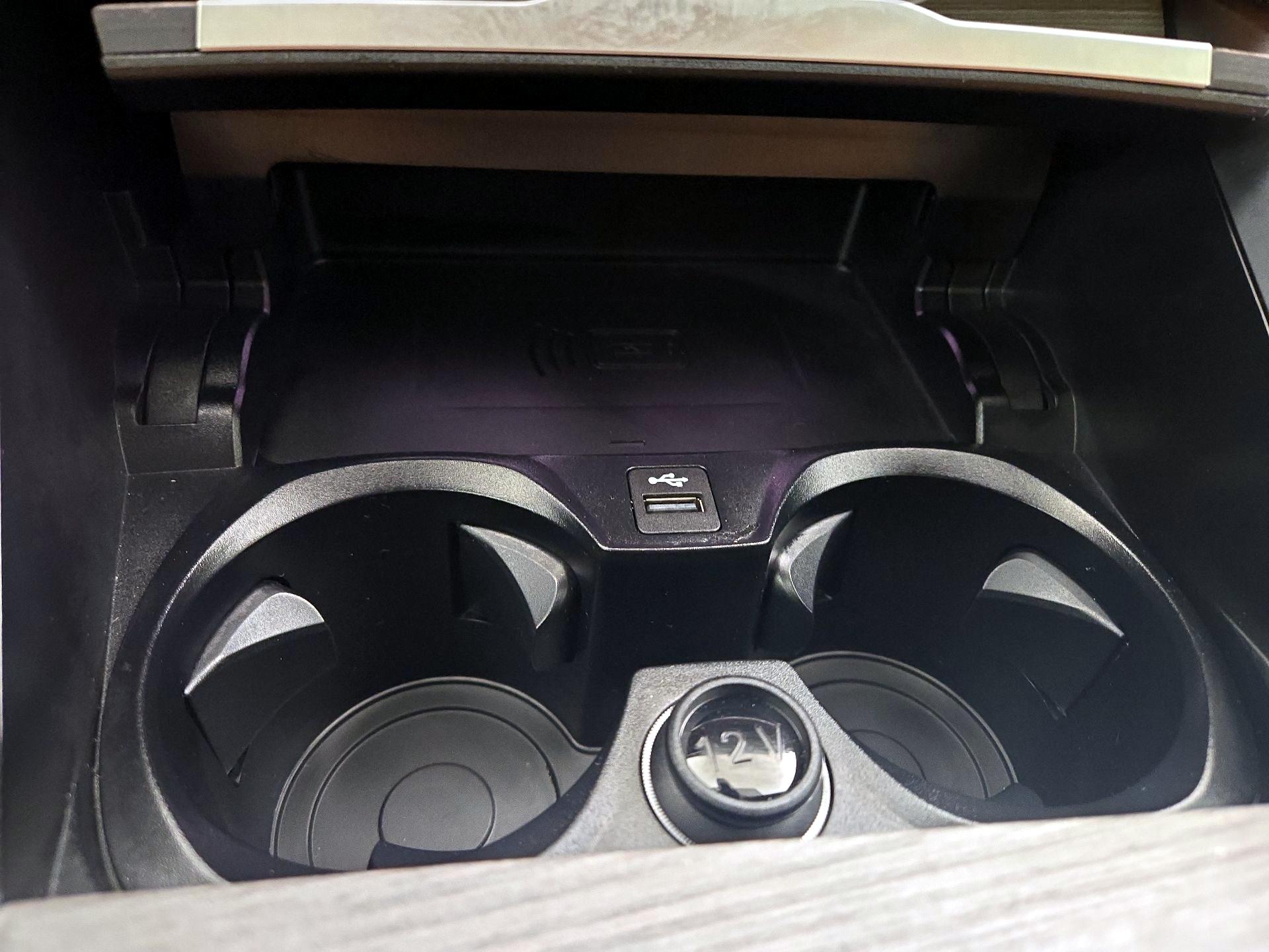 Thumbnail: 2025 BMW 4 Series - 19