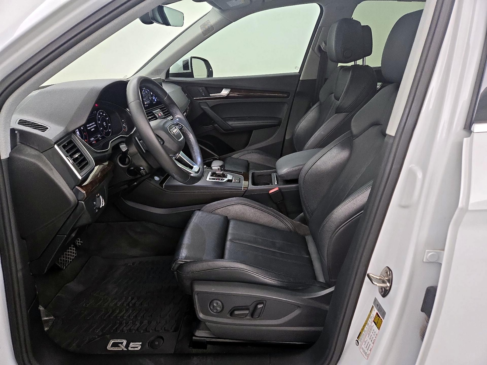 2019 Audi Q5 Premium Plus - Photo 12