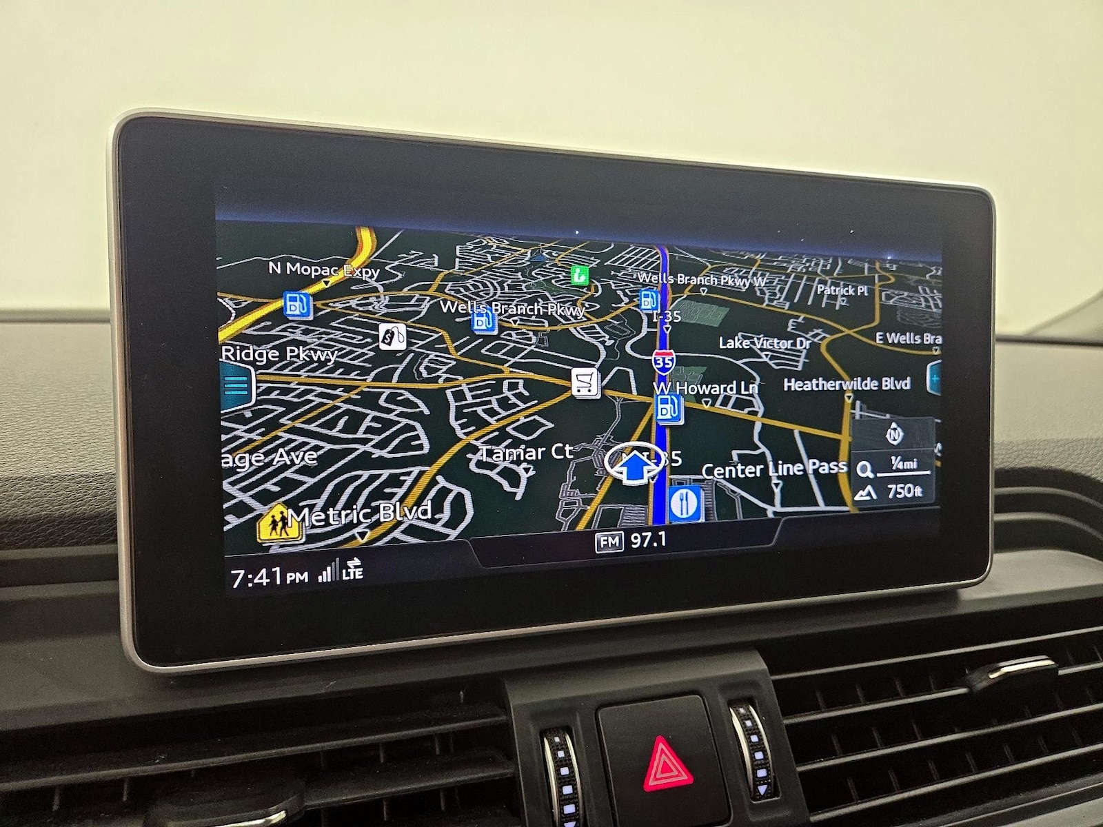2019 Audi Q5 Premium Plus - Photo 15