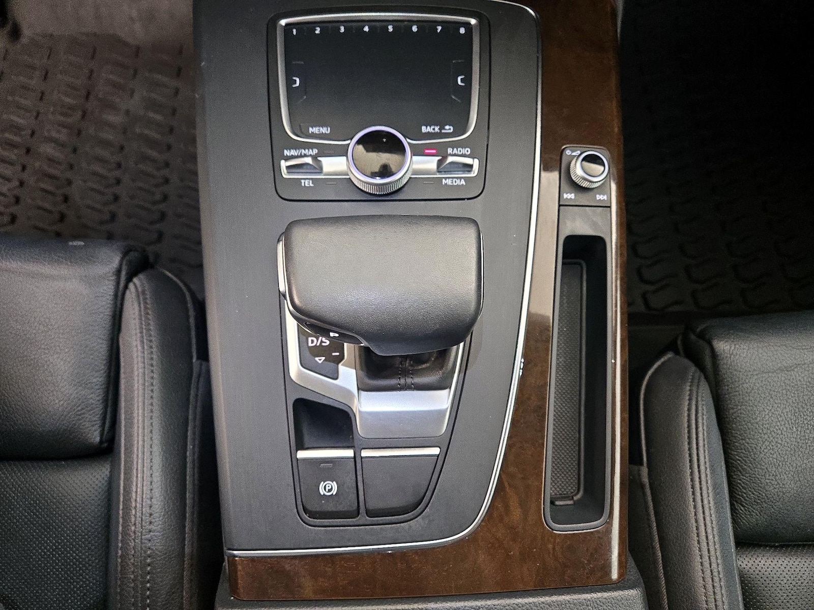 2019 Audi Q5 Premium Plus - Photo 19