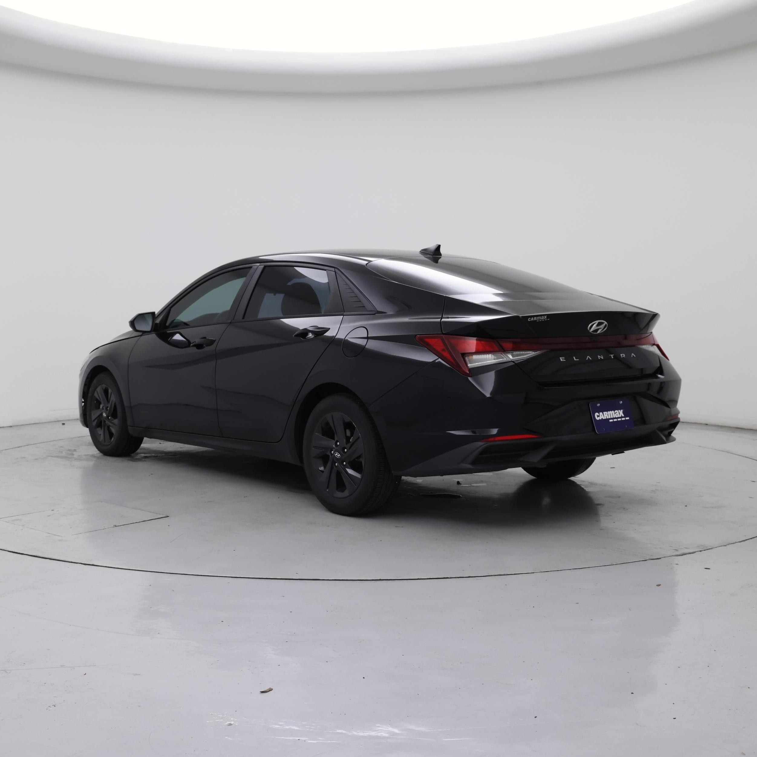 Thumbnail: 2021 Hyundai Elantra - 2