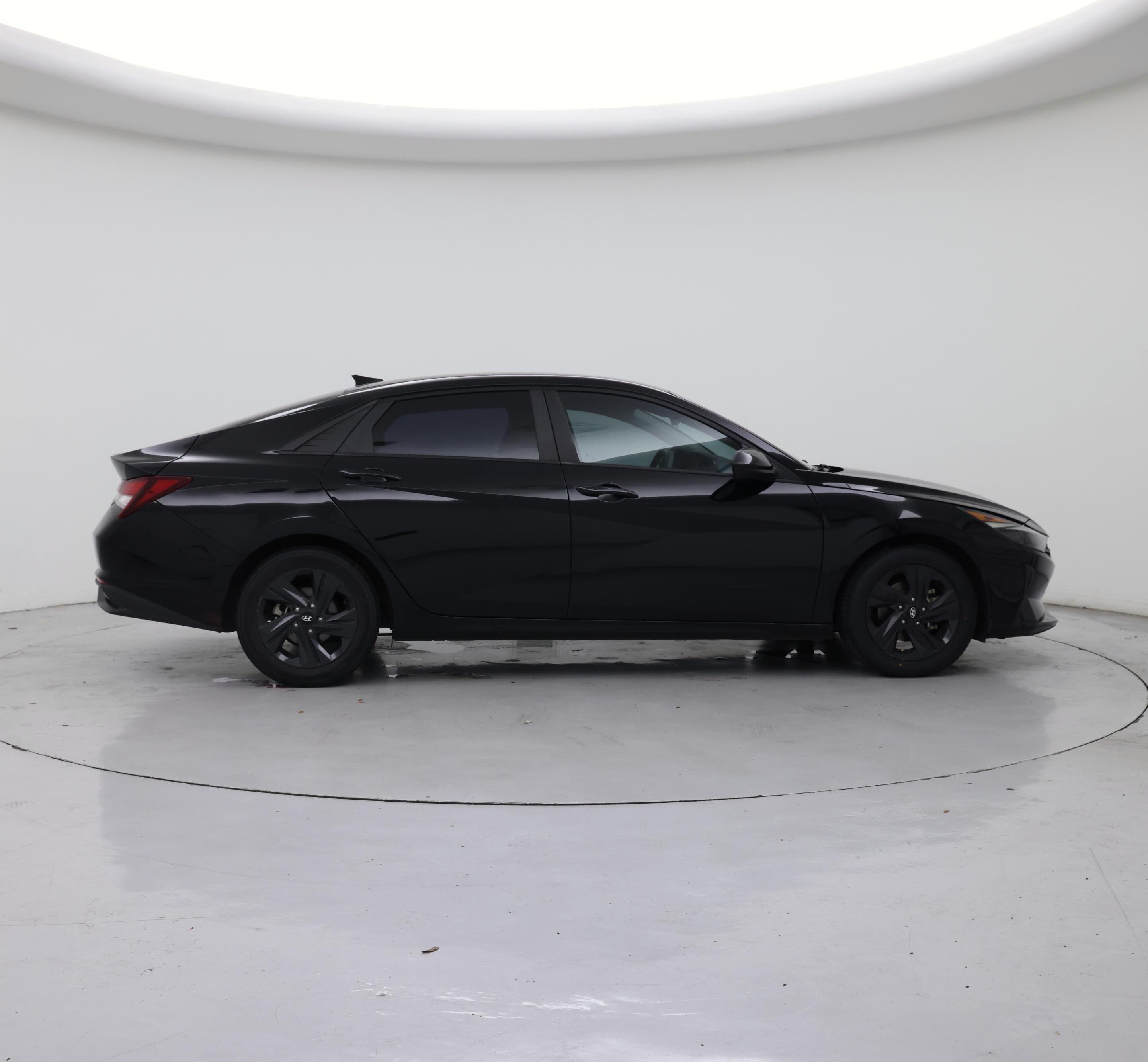 Thumbnail: 2021 Hyundai Elantra - 7