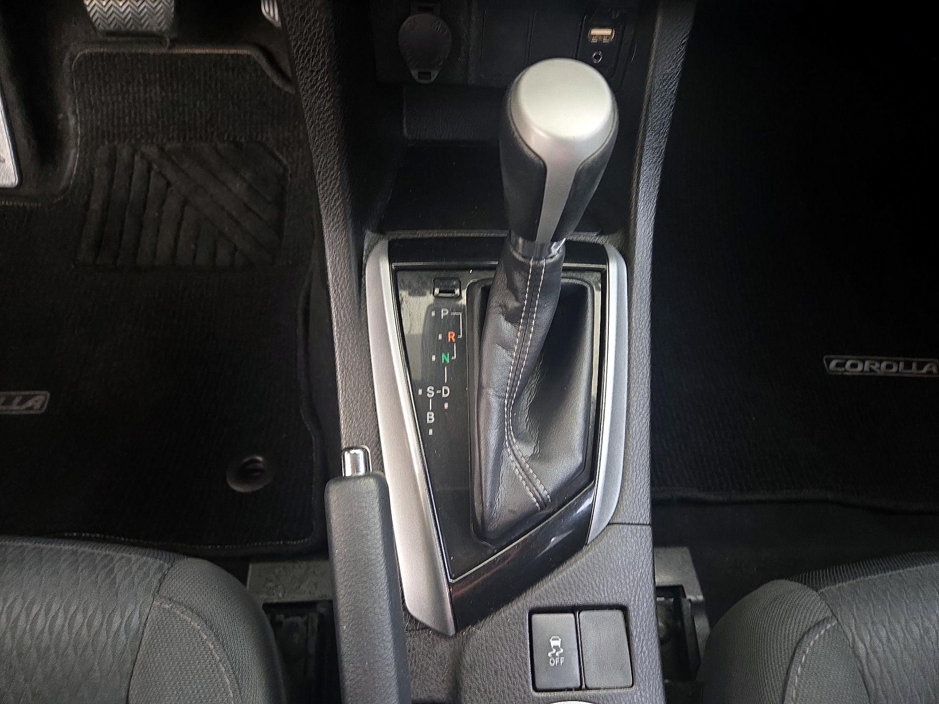 Thumbnail: 2017 Toyota Corolla - 17