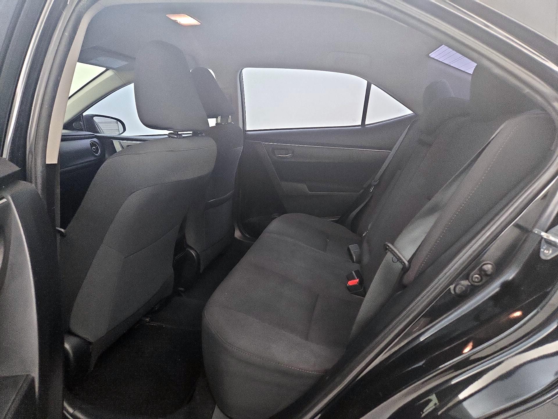 Thumbnail: 2017 Toyota Corolla - 19