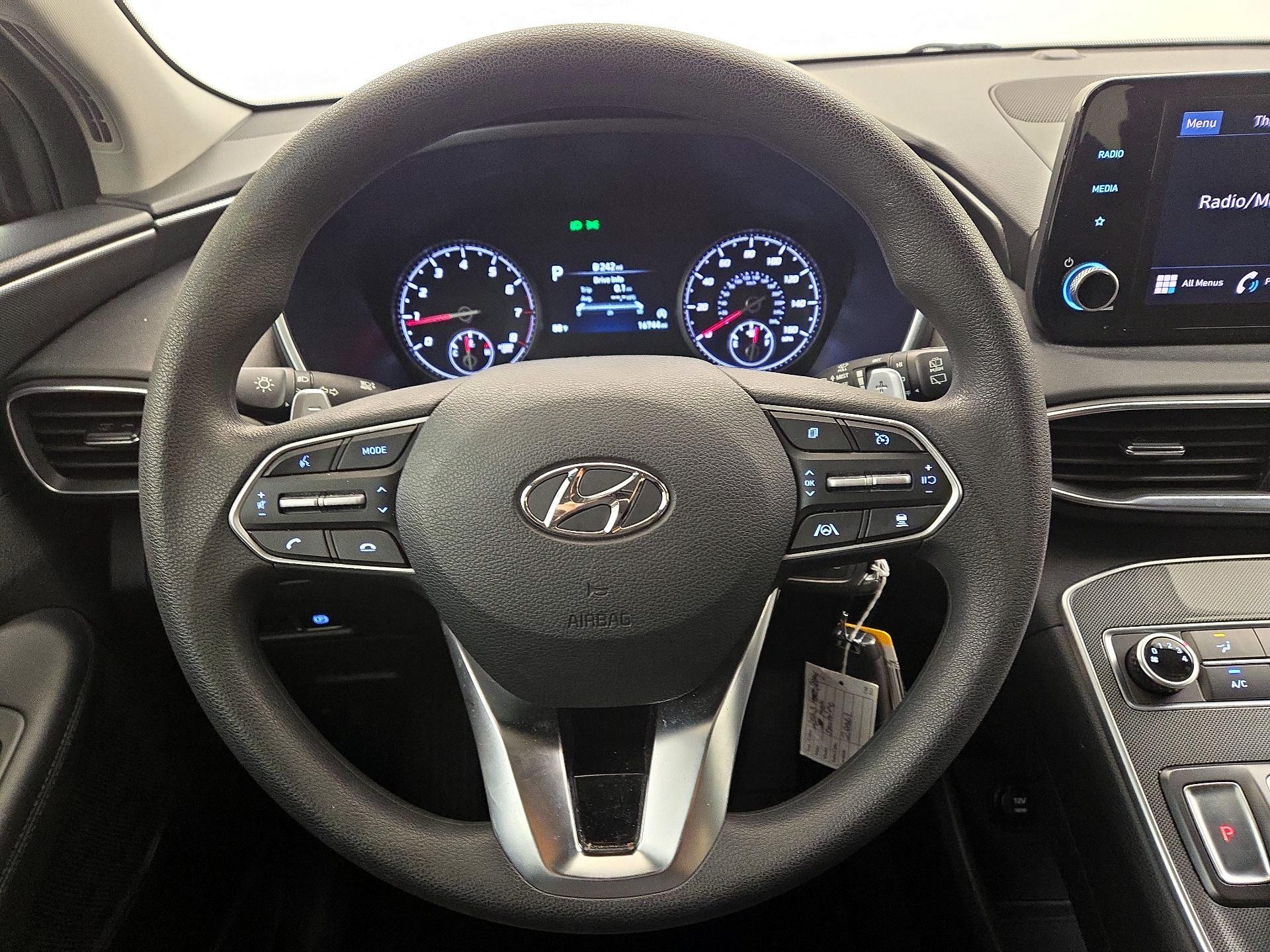 Thumbnail: 2023 Hyundai Santa Fe - 10