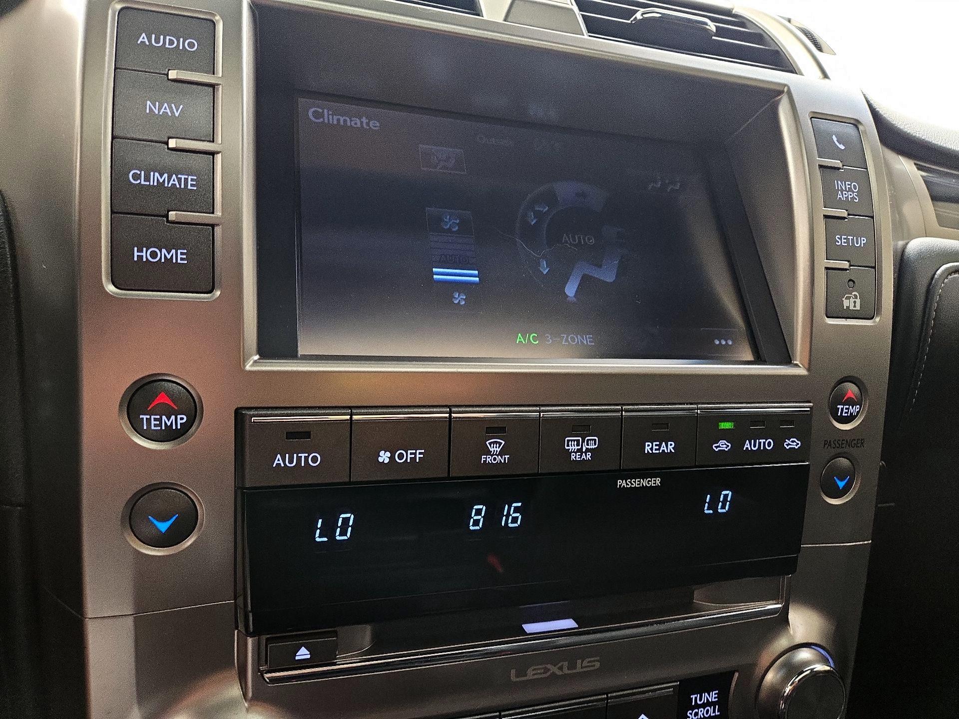 Thumbnail: 2021 Lexus GX - 17