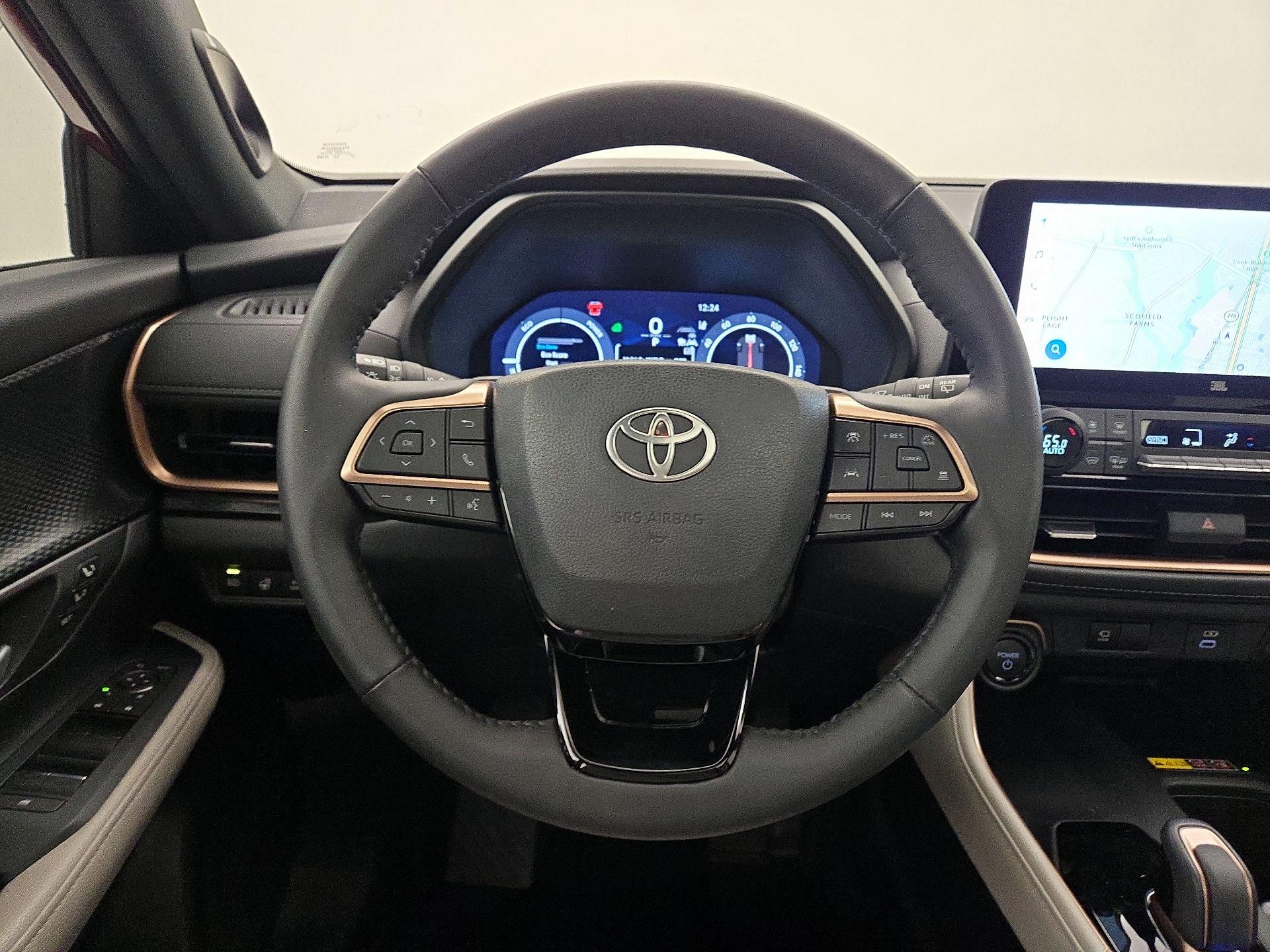 Thumbnail: 2025 Toyota Highlander - 10