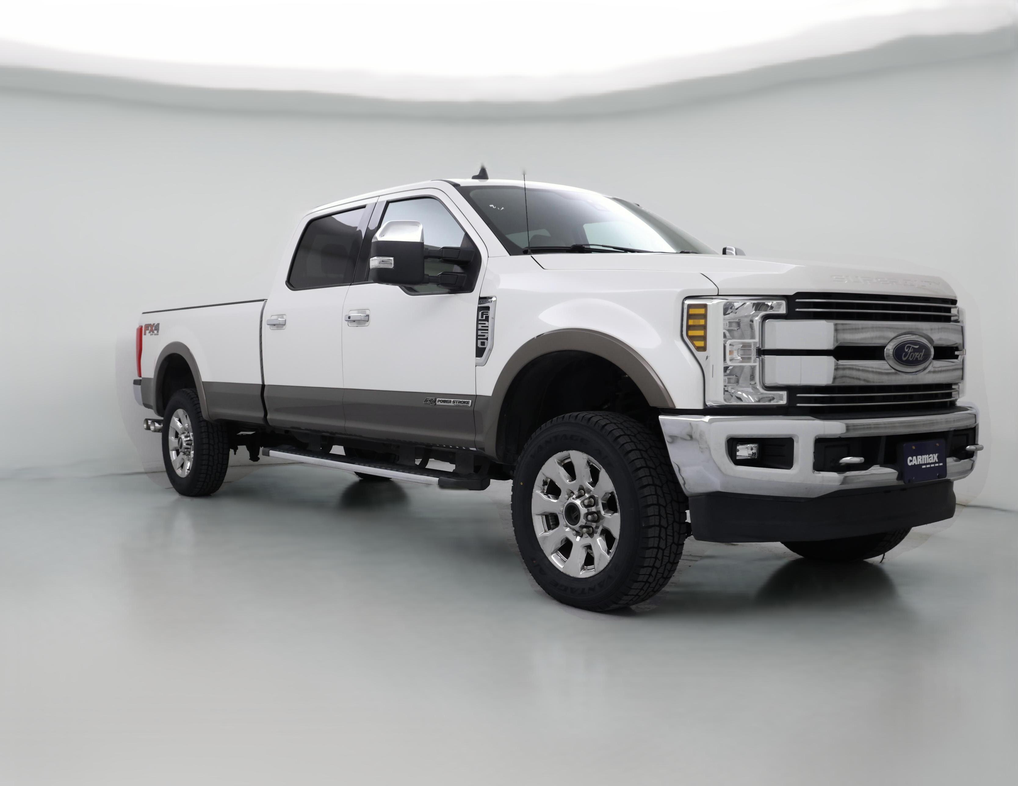 Thumbnail: 2019 Ford F-250 - 1