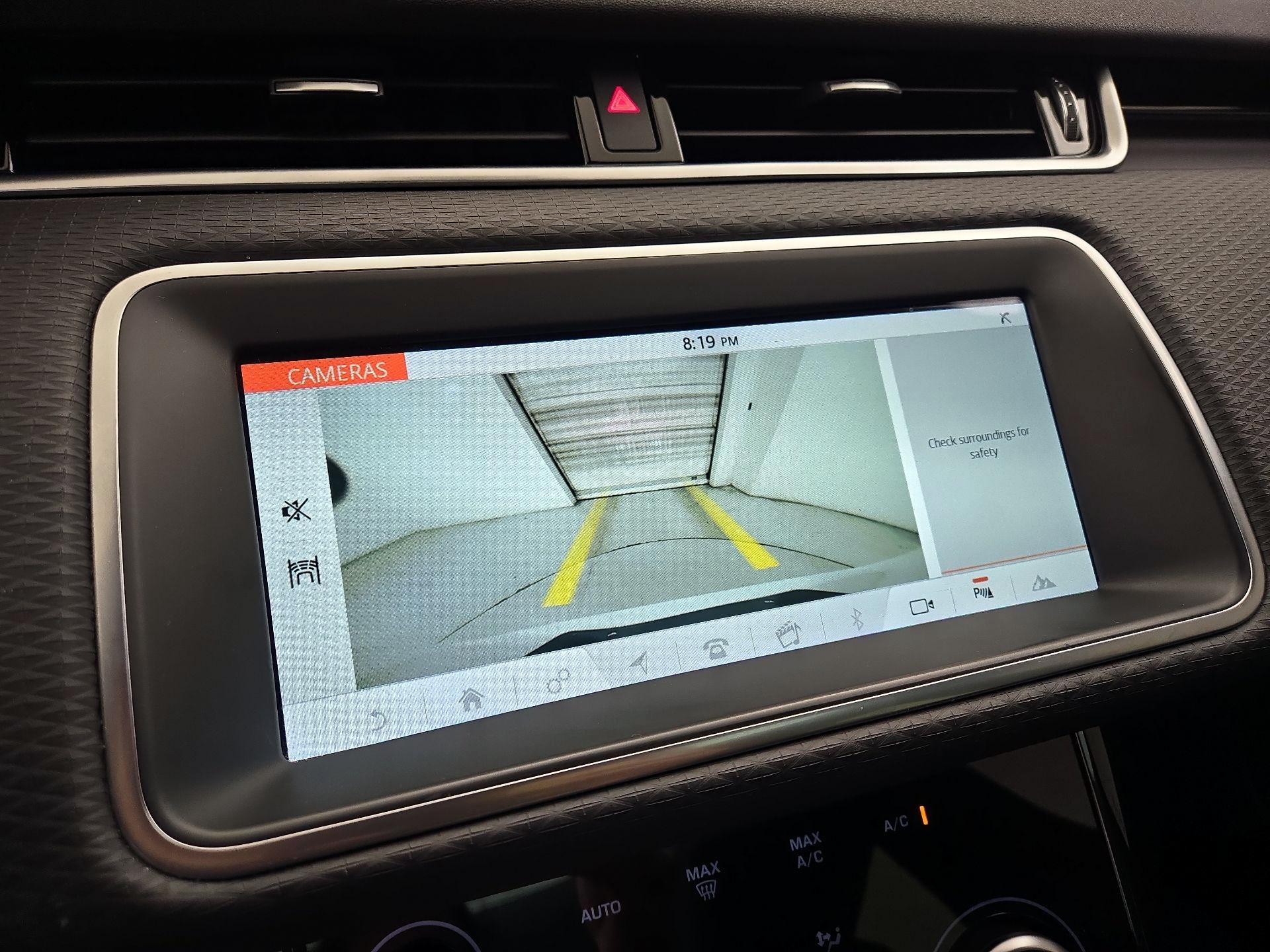 Thumbnail: 2020 Land Rover Range Rover Evoque - 15