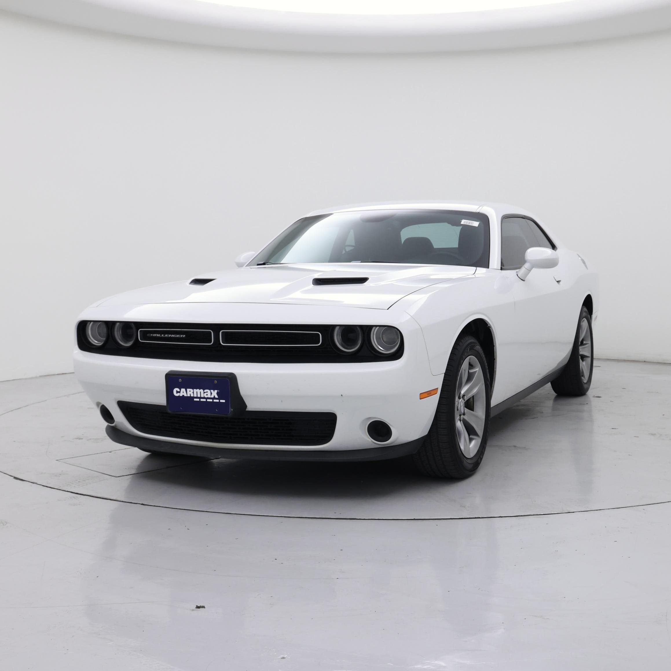 Thumbnail: 2016 Dodge Challenger - 4