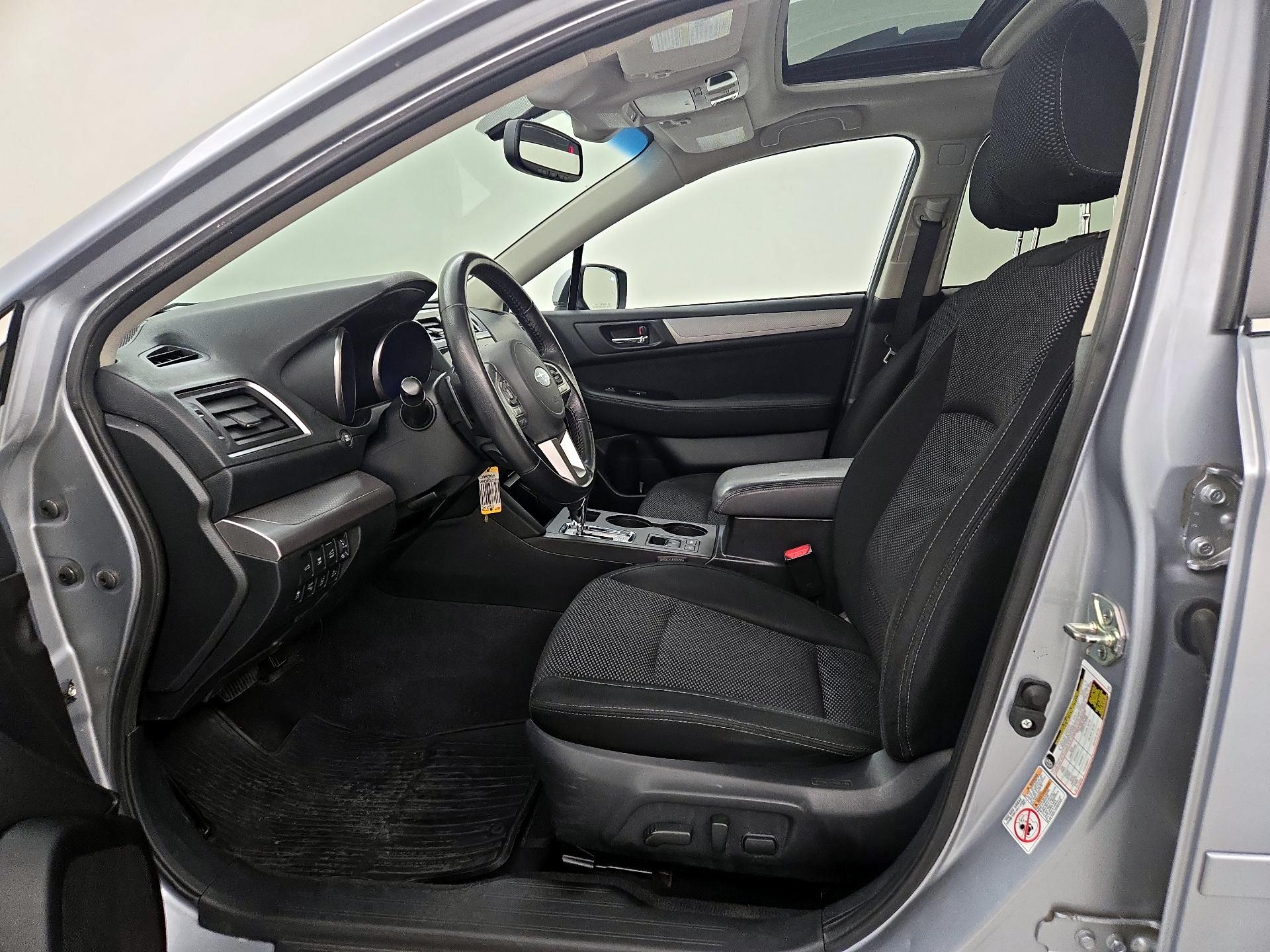 Thumbnail: 2015 Subaru Outback - 11