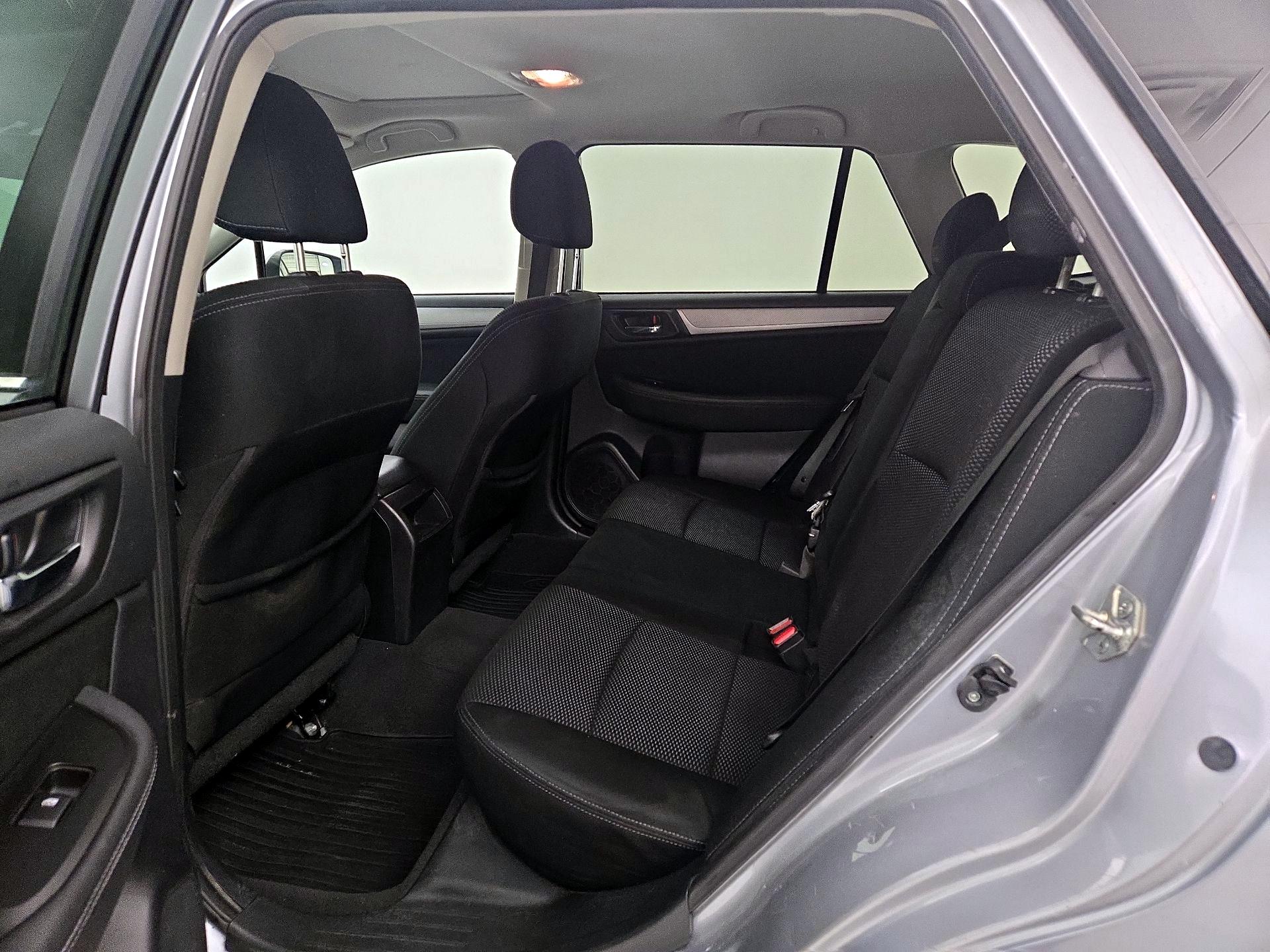 Thumbnail: 2015 Subaru Outback - 20