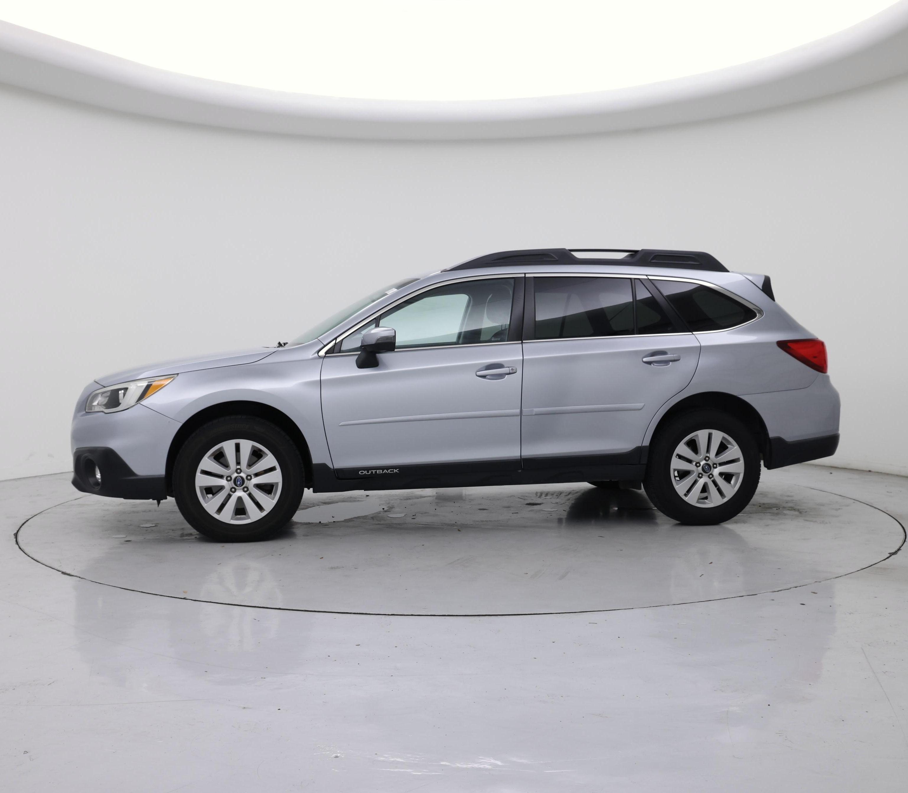 Thumbnail: 2015 Subaru Outback - 3